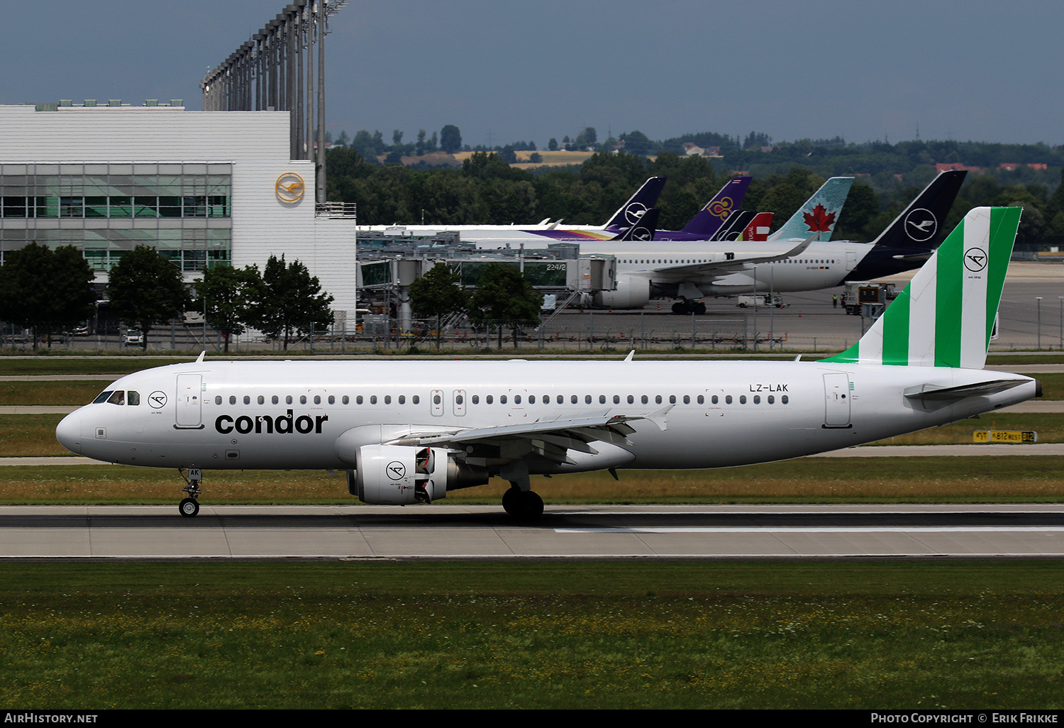 Aircraft Photo of LZ-LAK | Airbus A320-214 | Condor Flugdienst | AirHistory.net #827681
