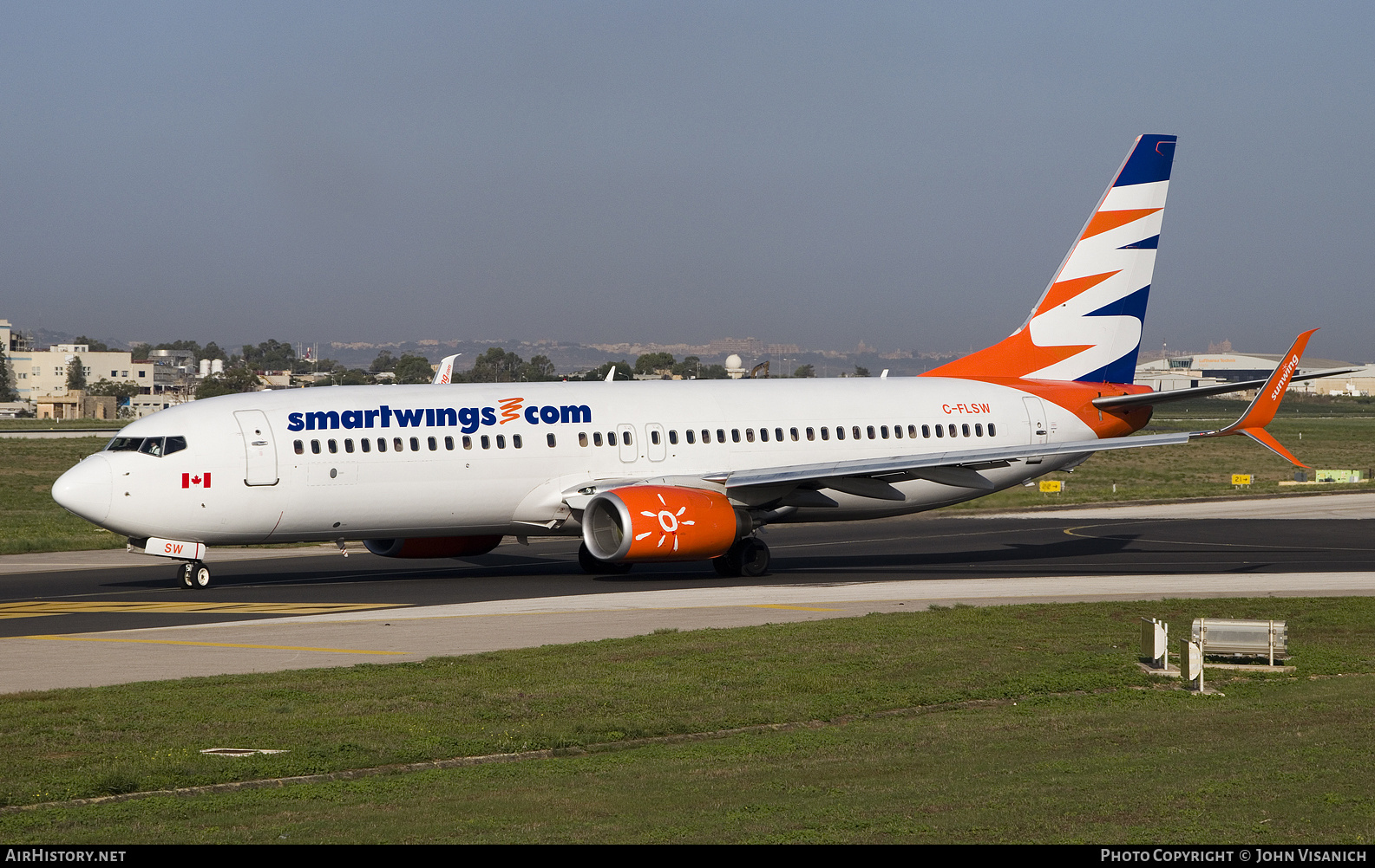 Aircraft Photo of C-FLSW | Boeing 737-8HX | Smartwings | AirHistory.net #827723