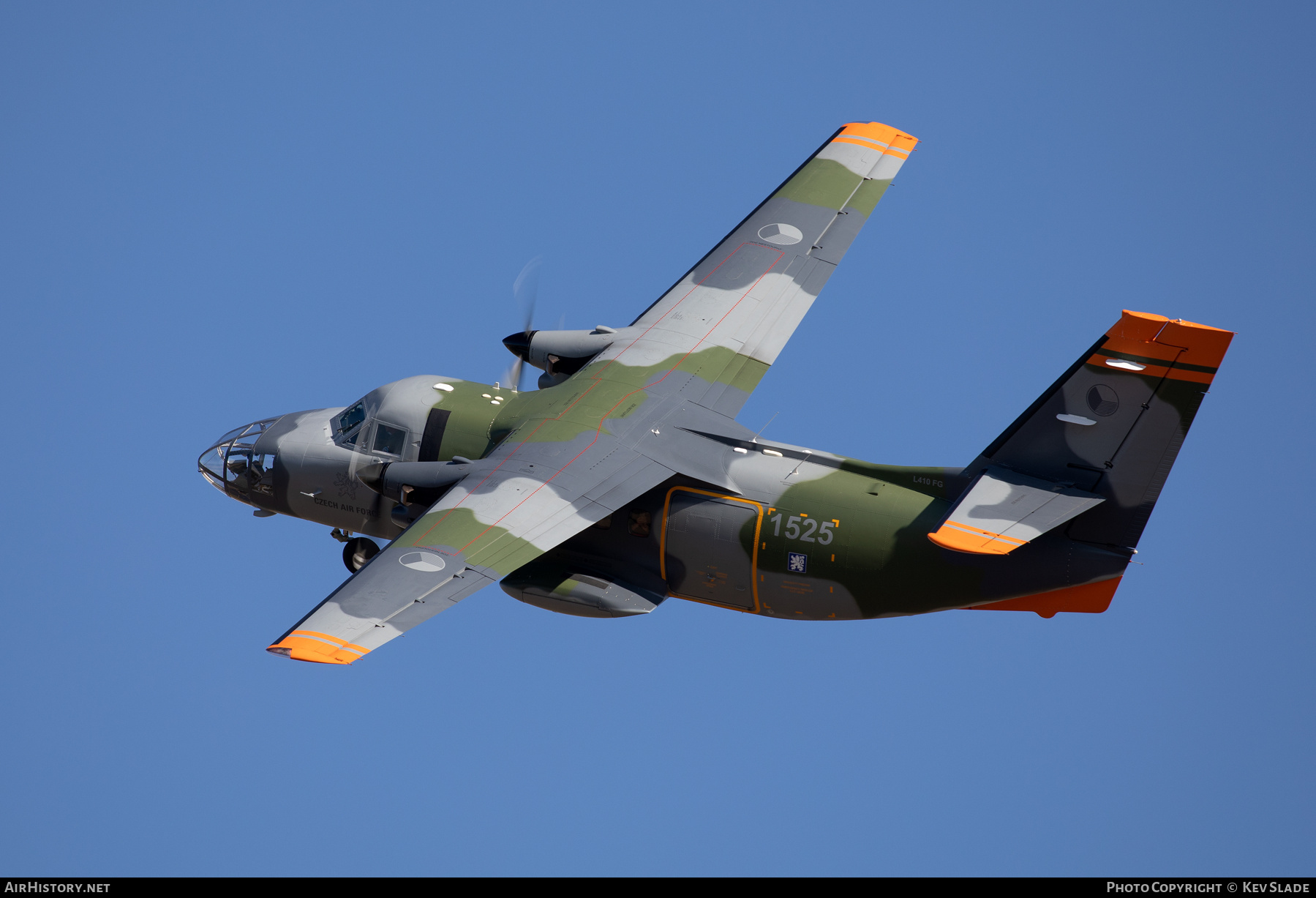Aircraft Photo of 1525 | Let L-410FG Turbolet | Czechia - Air Force | AirHistory.net #827764