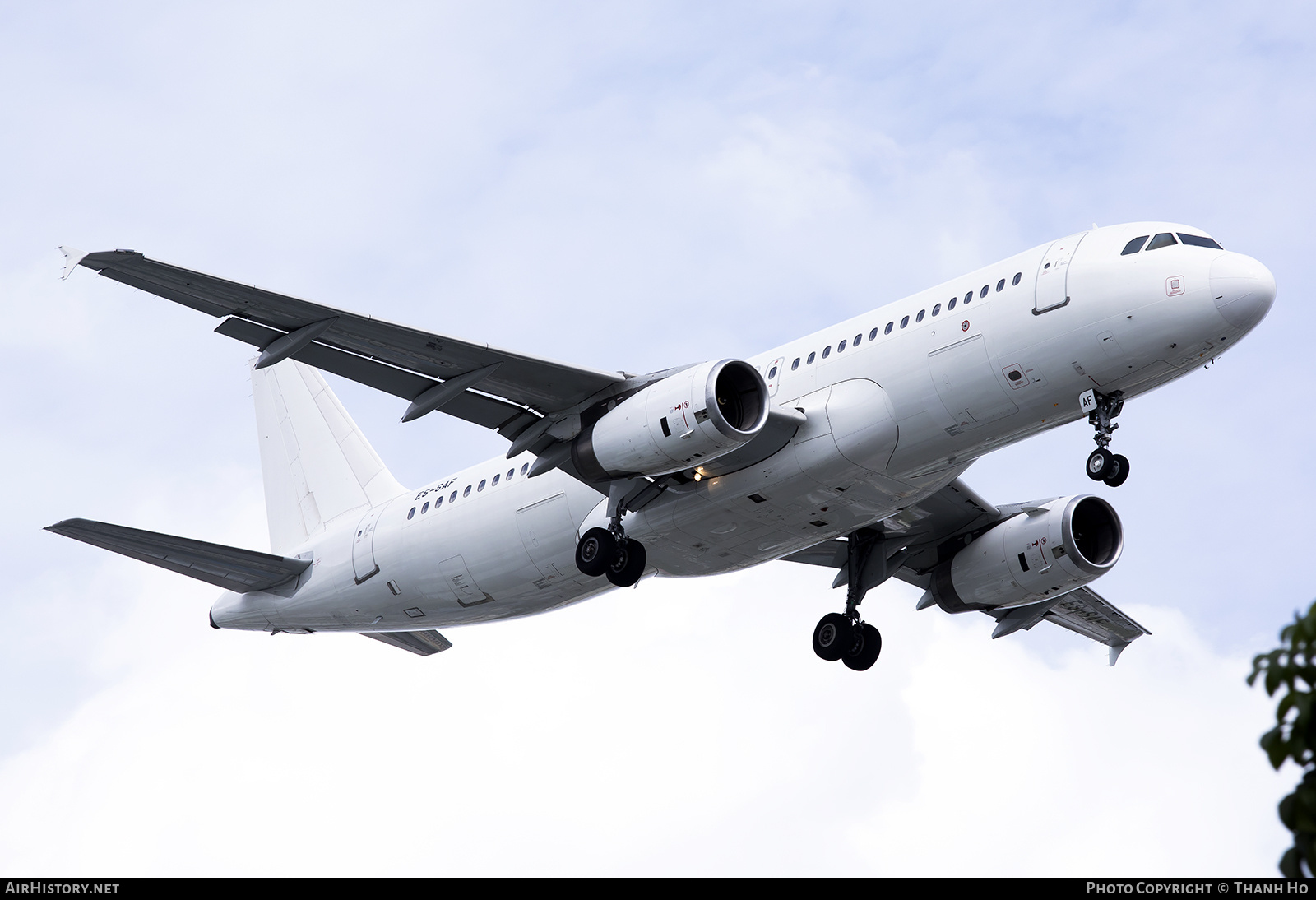 Aircraft Photo of ES-SAF | Airbus A320-232 | Vietnam Airlines | AirHistory.net #827797