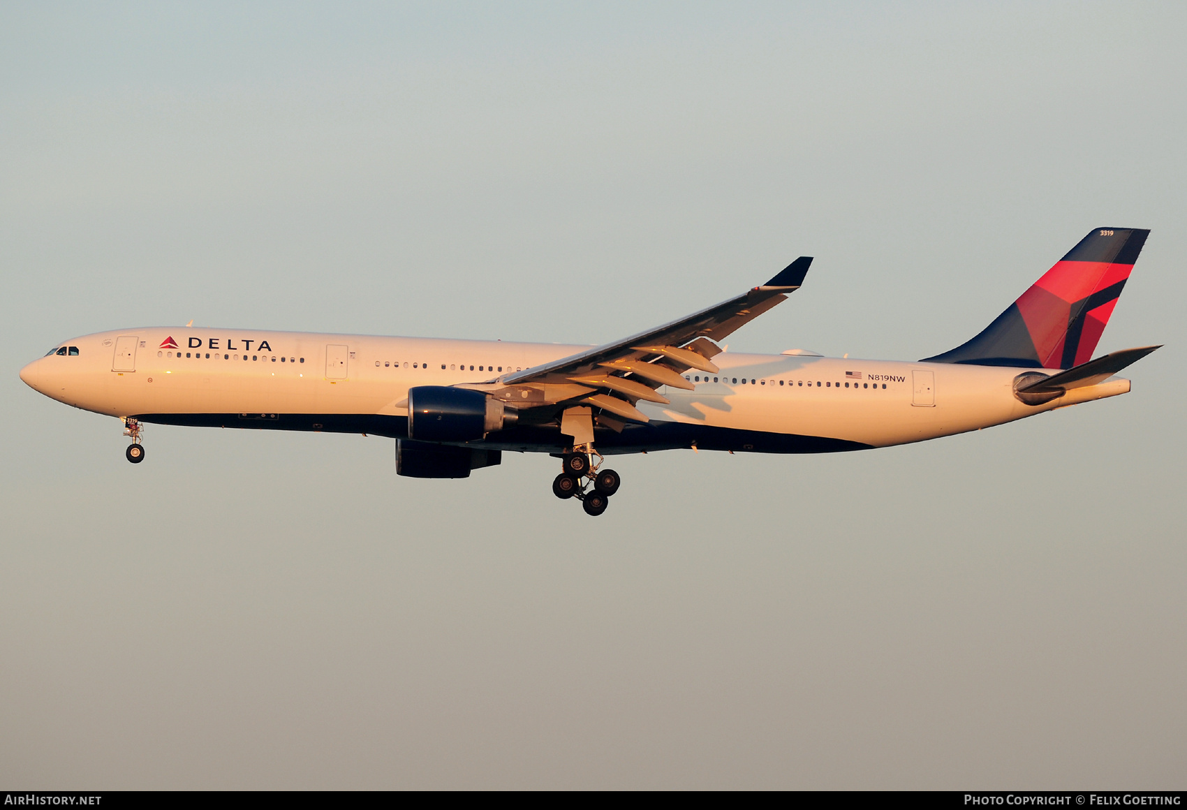 Aircraft Photo of N819NW | Airbus A330-323 | Delta Air Lines | AirHistory.net #827842