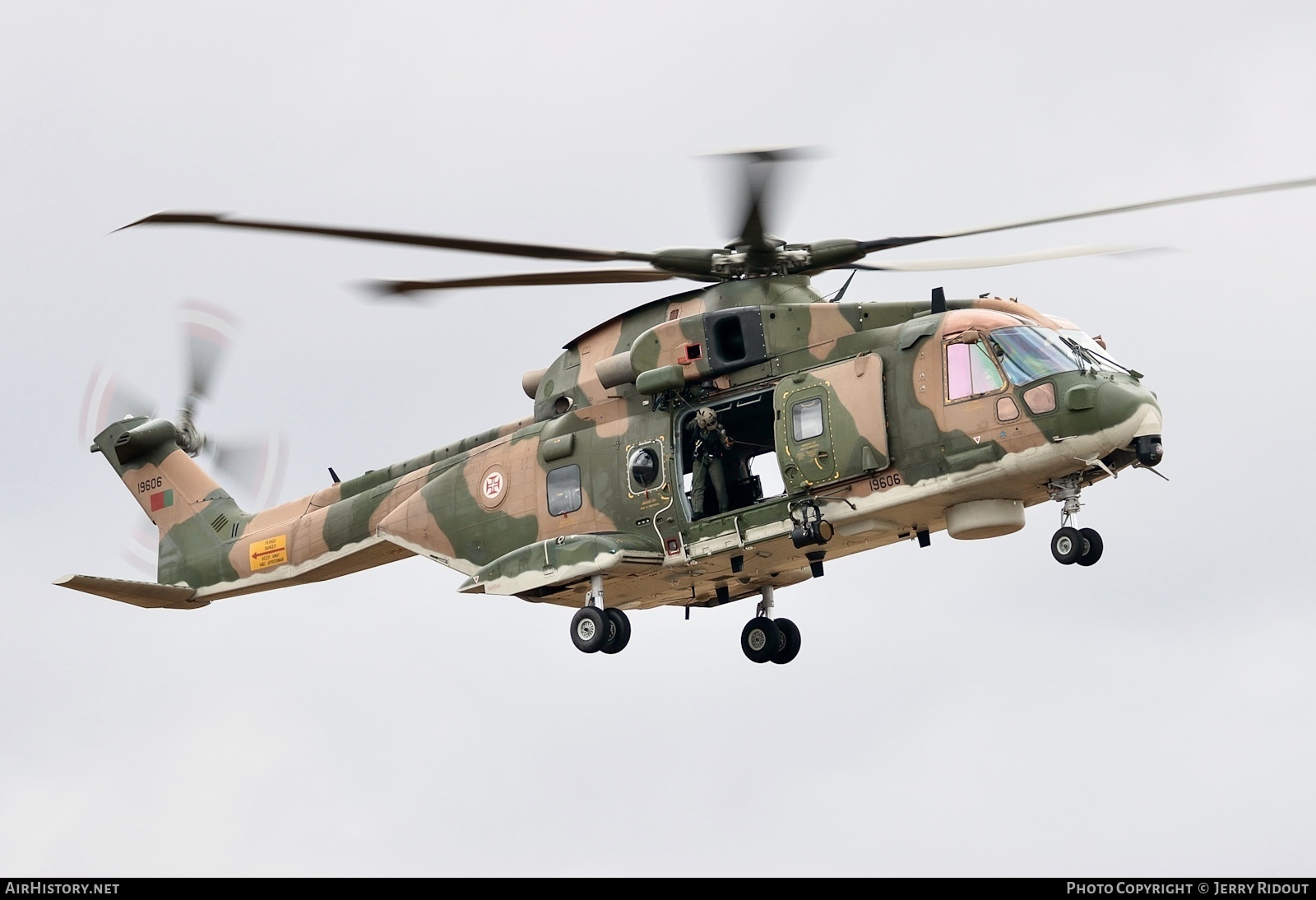 Aircraft Photo of 19606 | AgustaWestland EH101-514 | Portugal - Air Force | AirHistory.net #827898