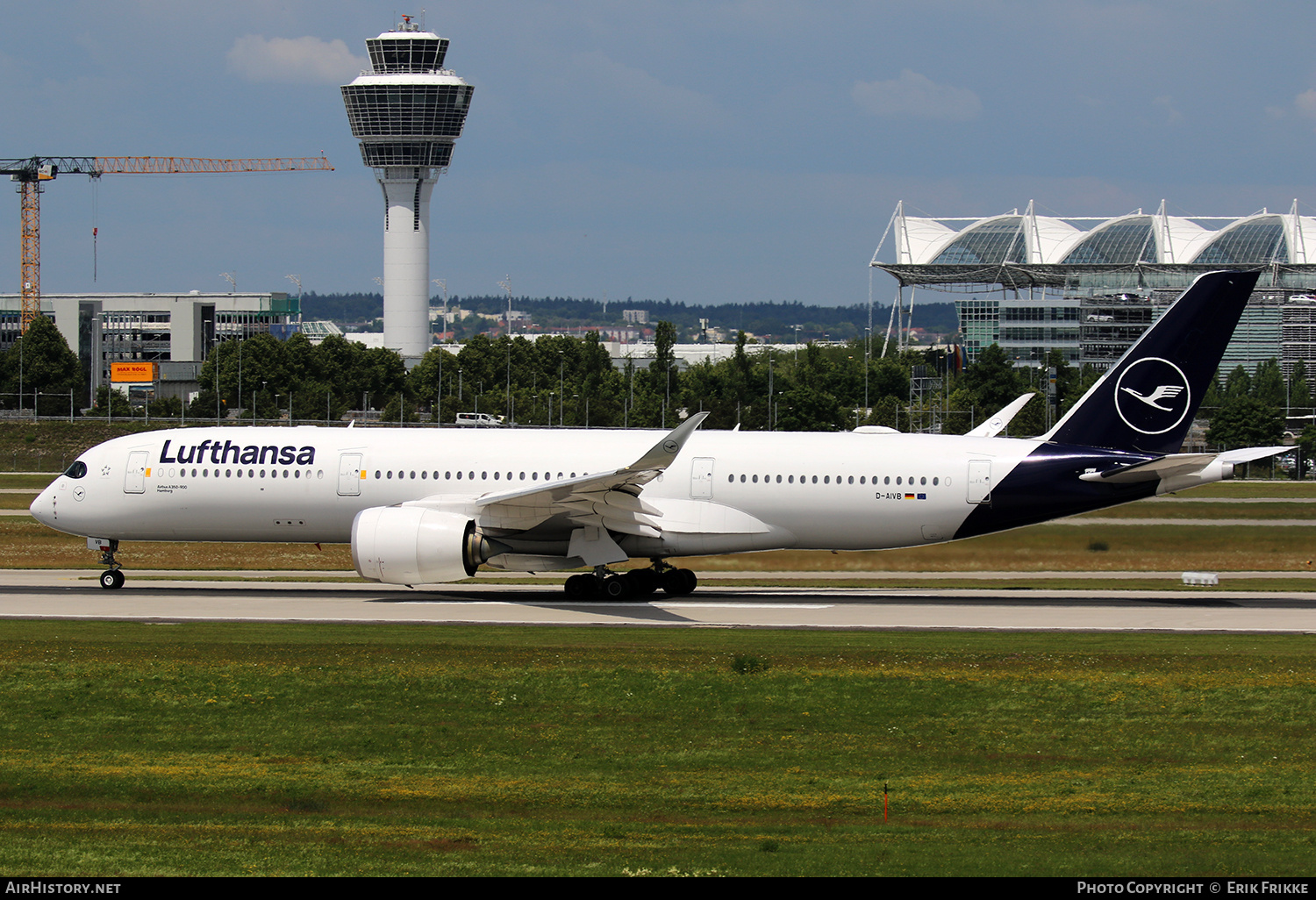 Aircraft Photo of D-AIVB | Airbus A350-941 | Lufthansa | AirHistory.net #827926
