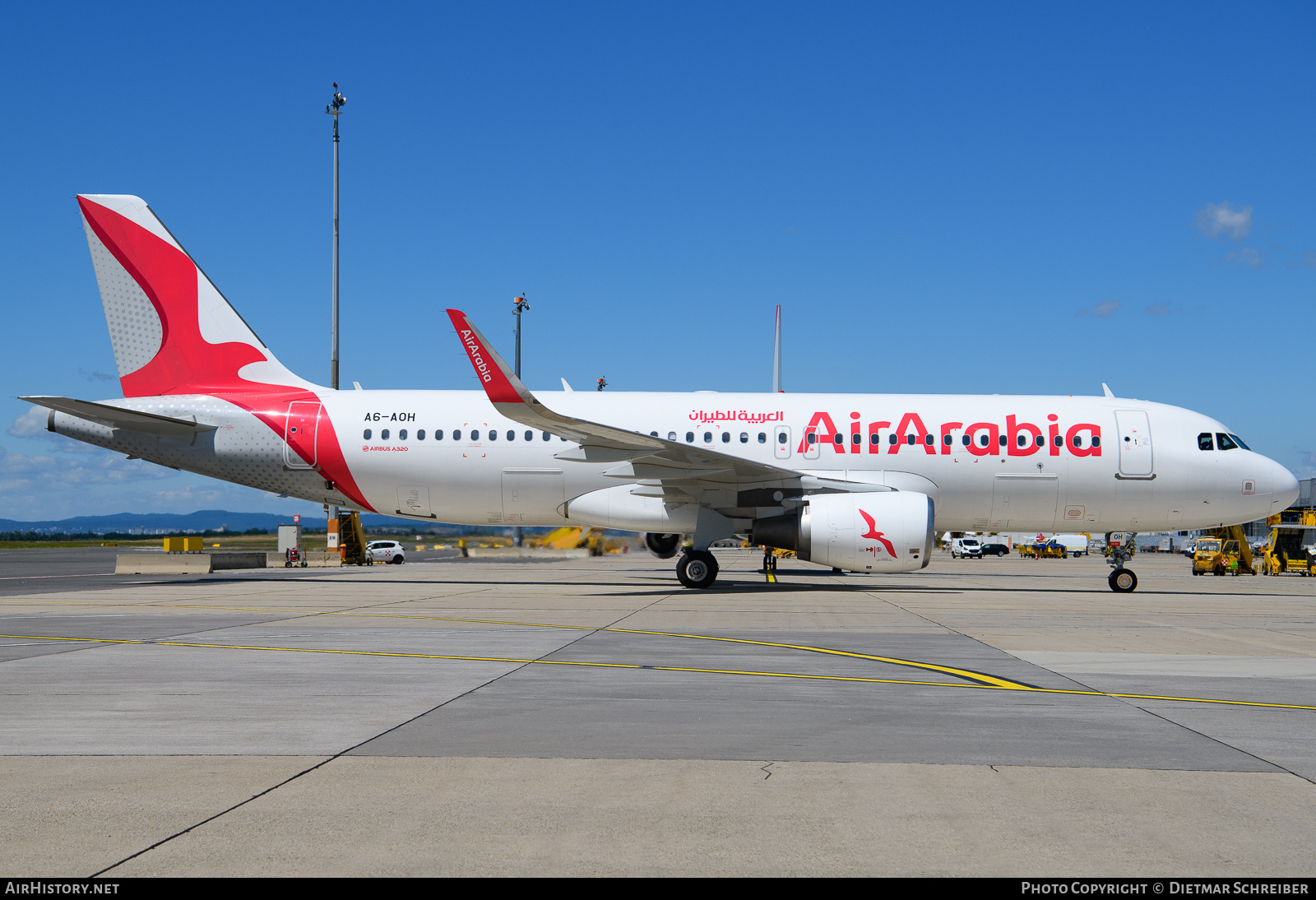 Aircraft Photo of A6-AOH | Airbus A320-214 | Air Arabia | AirHistory.net #827941