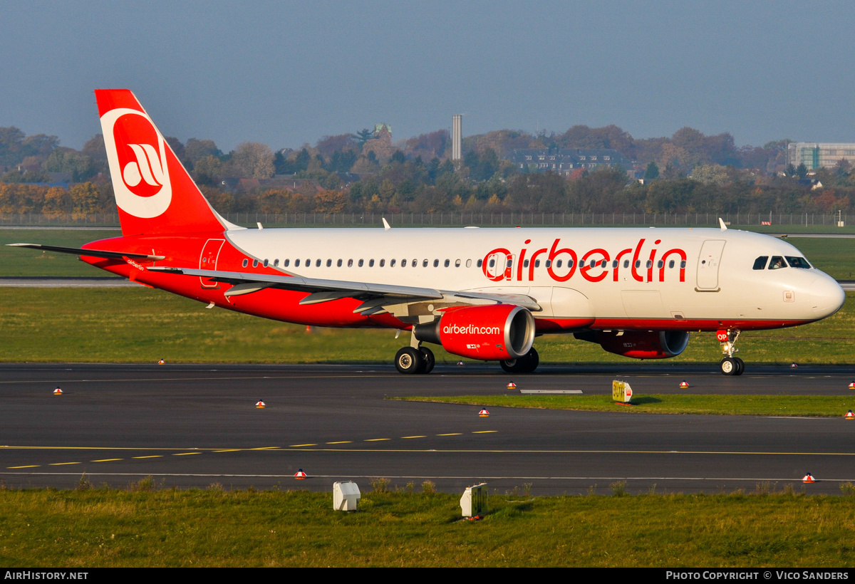 Aircraft Photo of HB-IOP | Airbus A320-214 | Air Berlin | AirHistory.net #827961