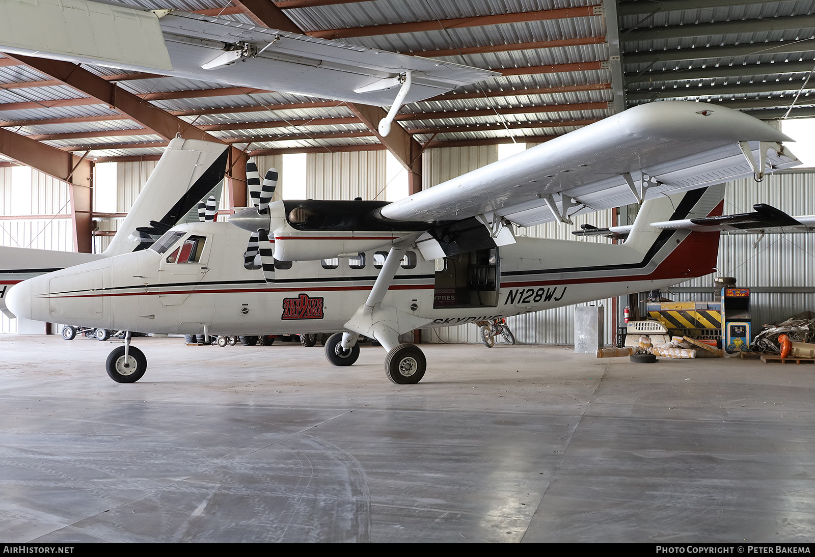 Aircraft Photo of N128WJ | De Havilland Canada DHC-6-200 Twin Otter | Skydive Arizona | AirHistory.net #828061