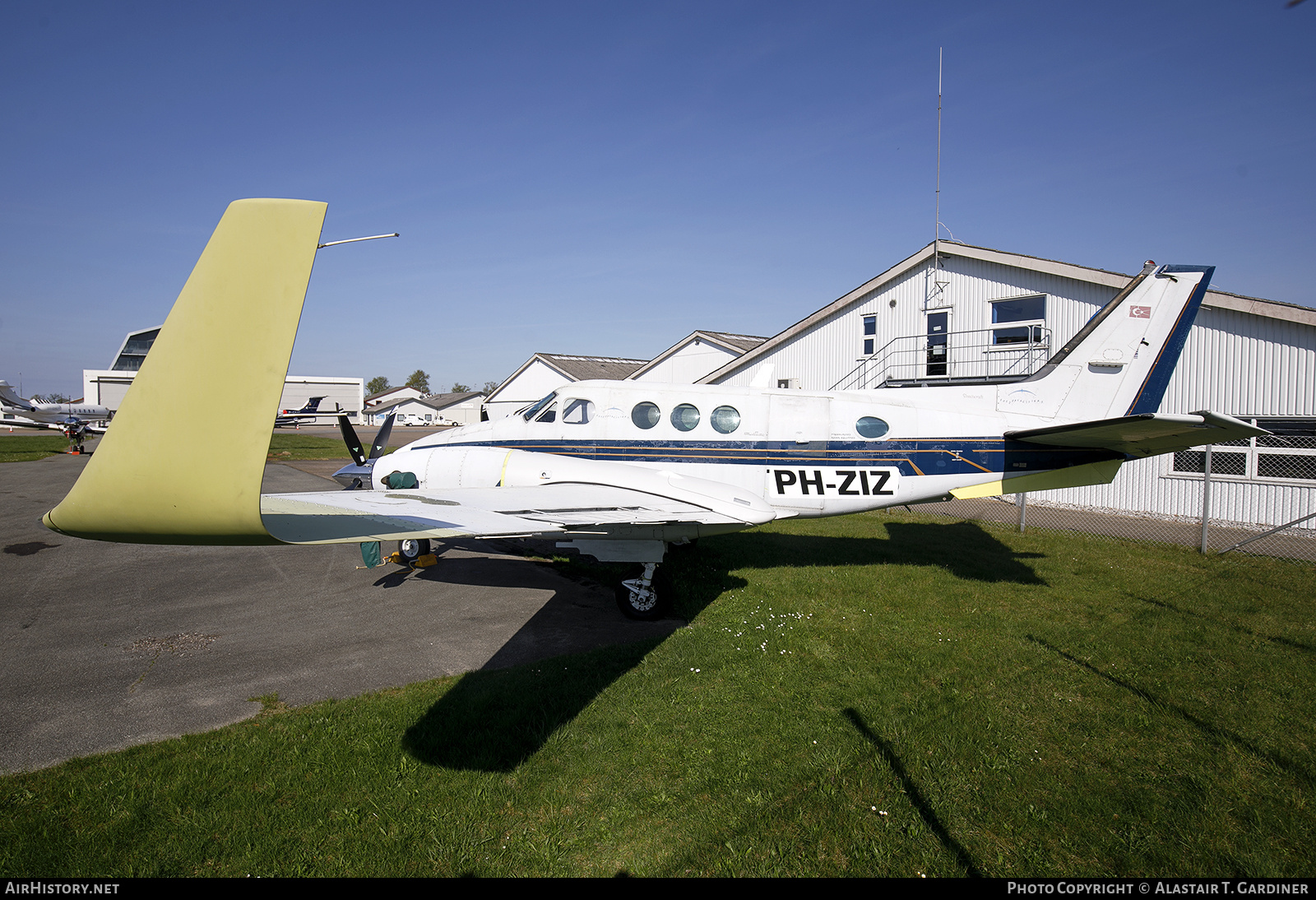 Aircraft Photo of PH-ZIZ | Beech C90A King Air | AirHistory.net #828186