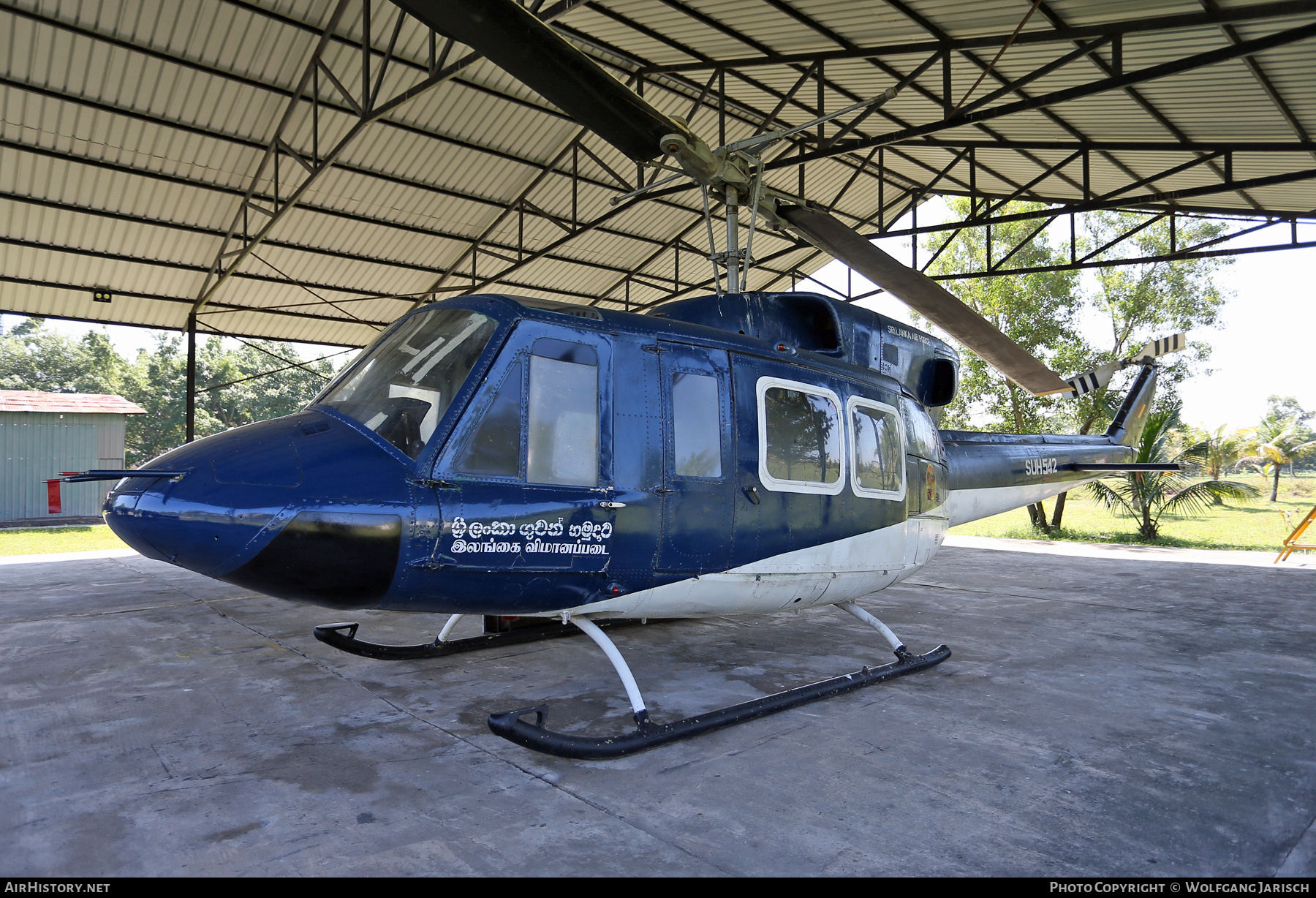 Aircraft Photo of SUH-542 | Bell 212 | Sri Lanka - Air Force | AirHistory.net #828225