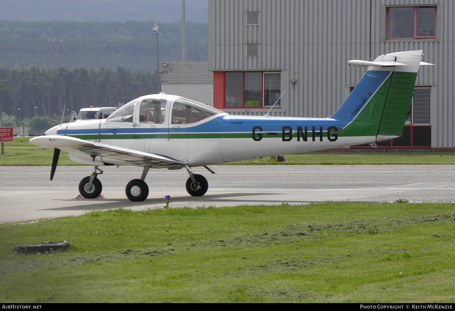 Aircraft Photo of G-BNHG | Piper PA-38-112 Tomahawk II | AirHistory.net #828233