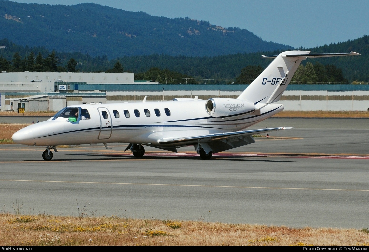 Aircraft Photo of C-GFSJ | Cessna 525B CitationJet CJ3+ | AirHistory.net #828235
