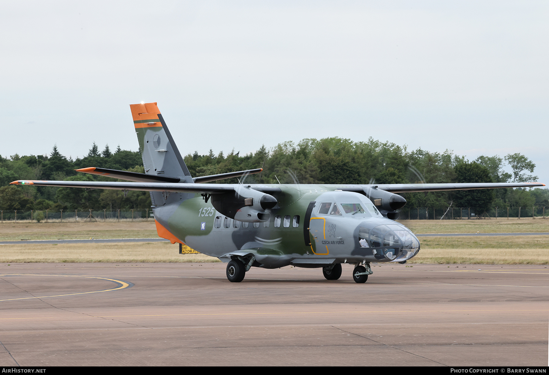Aircraft Photo of 1525 | Let L-410FG Turbolet | Czechia - Air Force | AirHistory.net #828249