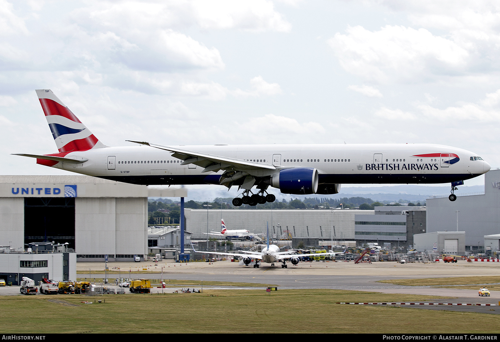Aircraft Photo of G-STBP | Boeing 777-300/ER | British Airways | AirHistory.net #828255