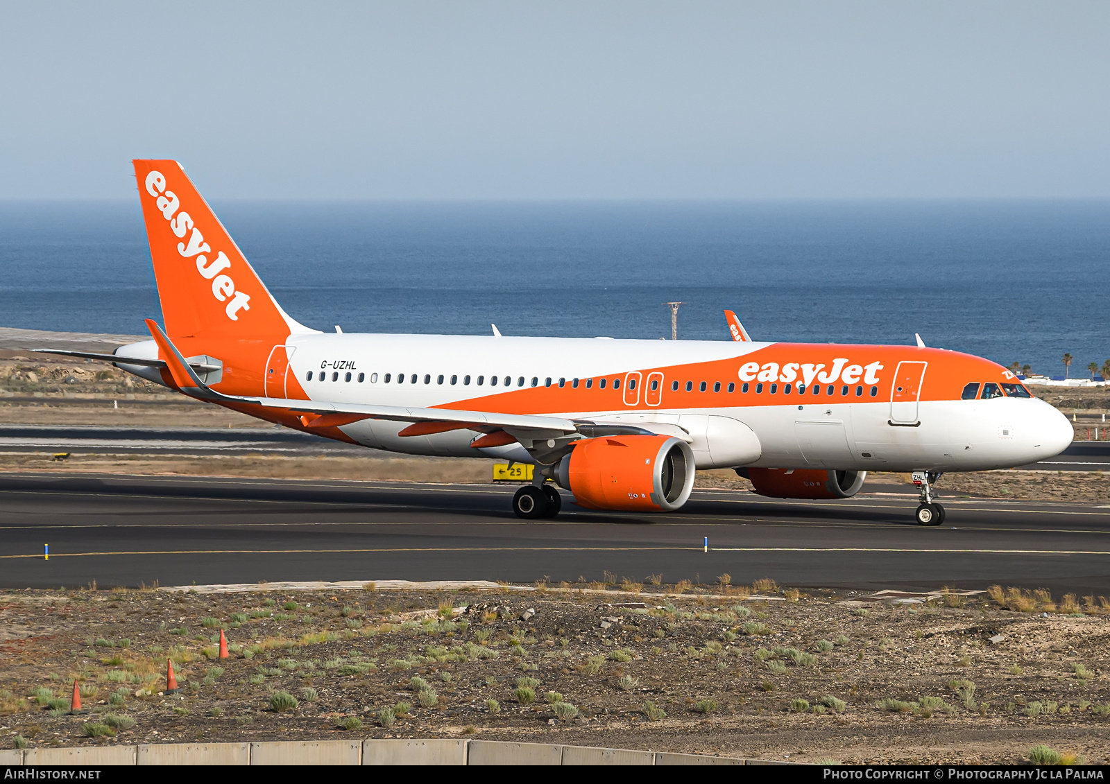 Aircraft Photo of G-UZHL | Airbus A320-251N | EasyJet | AirHistory.net #828274