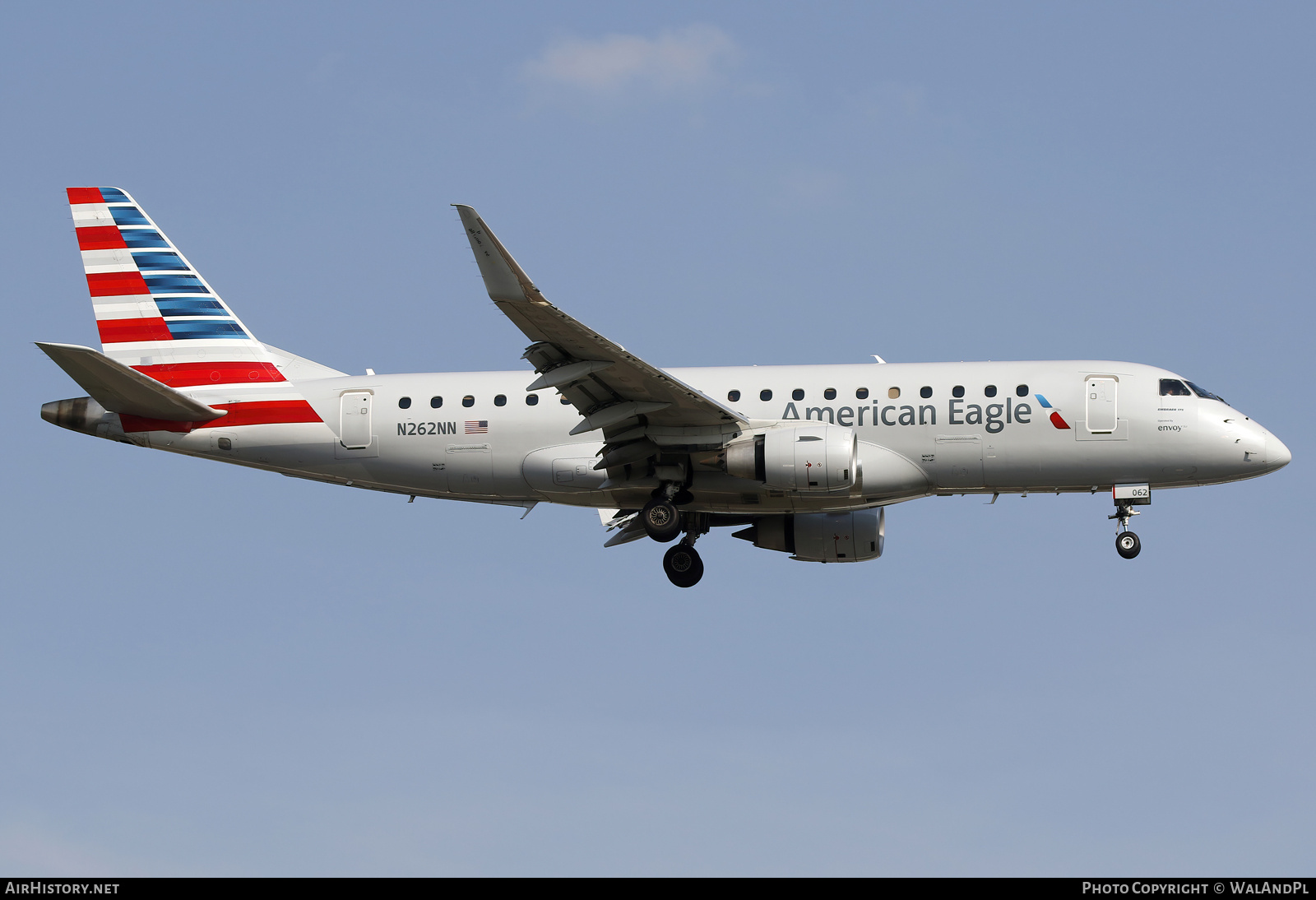 Aircraft Photo of N262NN | Embraer 175LR (ERJ-170-200LR) | American Eagle | AirHistory.net #828345
