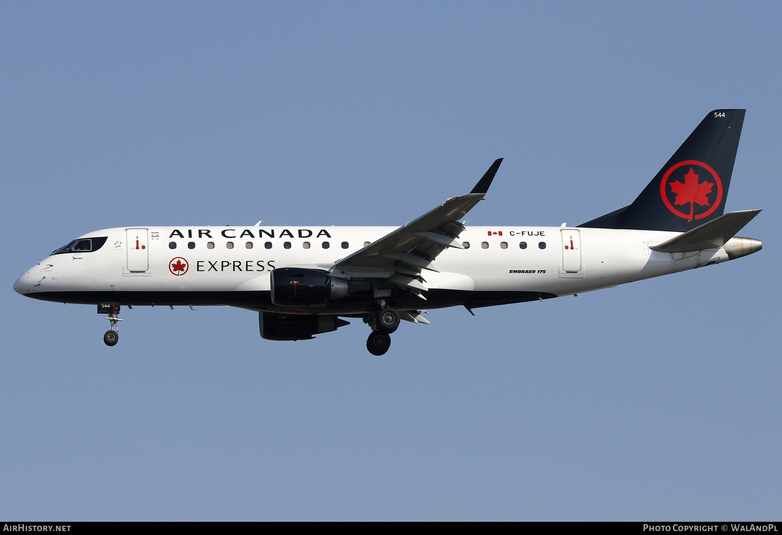 Aircraft Photo of C-FUJE | Embraer 175LR (ERJ-170-200LR) | Air Canada Express | AirHistory.net #828368