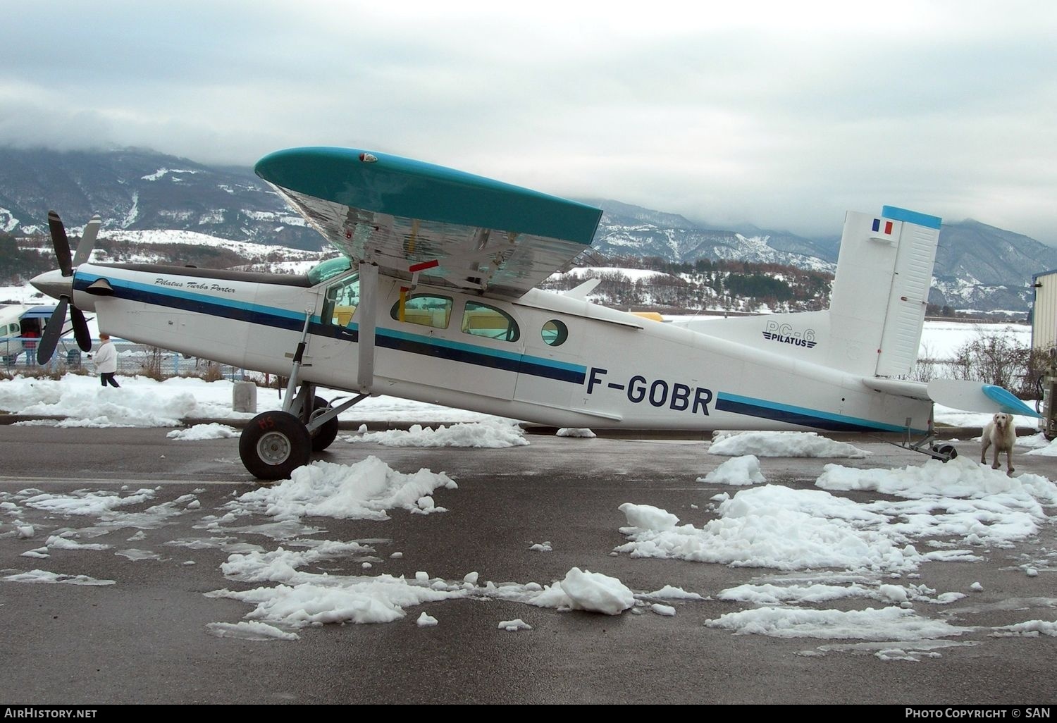 Aircraft Photo of F-GOBR | Pilatus PC-6/B2-H4 Turbo Porter | AirHistory.net #828418