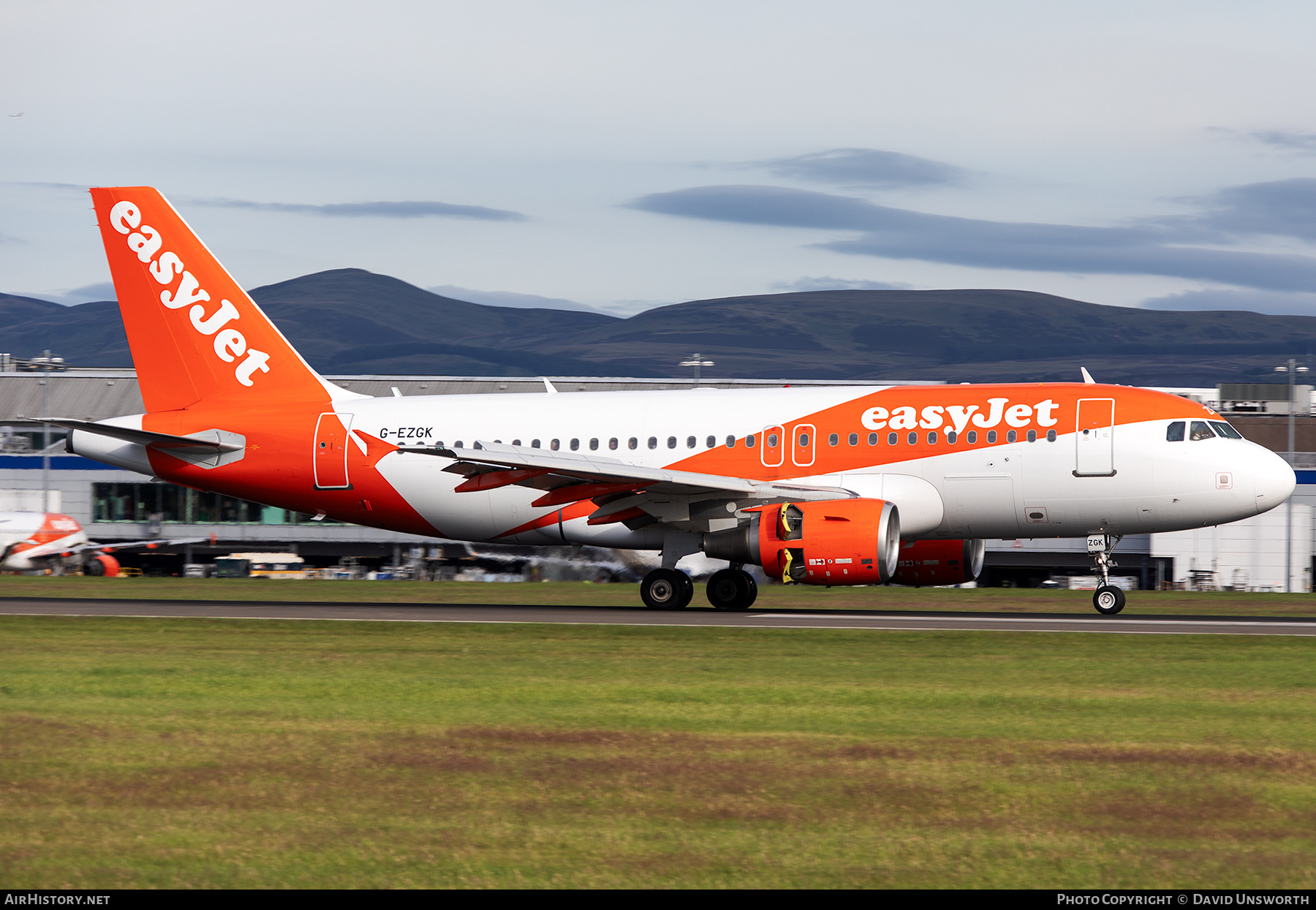 Aircraft Photo of G-EZGK | Airbus A319-111 | EasyJet | AirHistory.net #828486