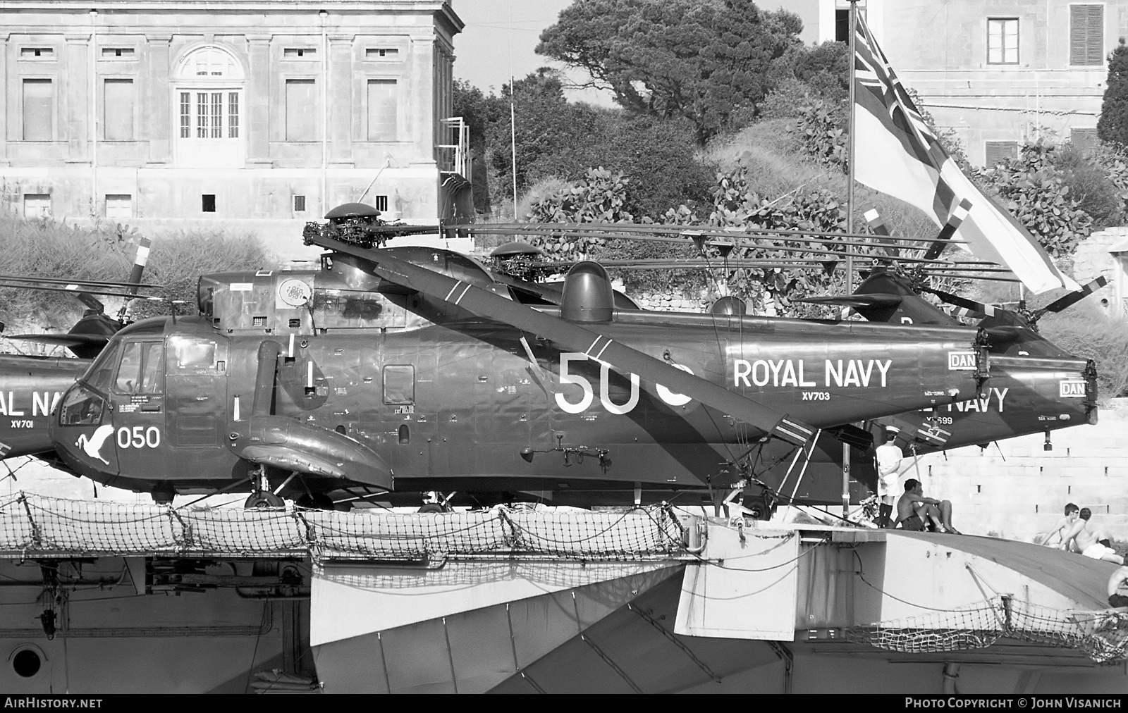 Aircraft Photo of XV703 | Westland WS-61 Sea King HAS2A | UK - Navy | AirHistory.net #828523