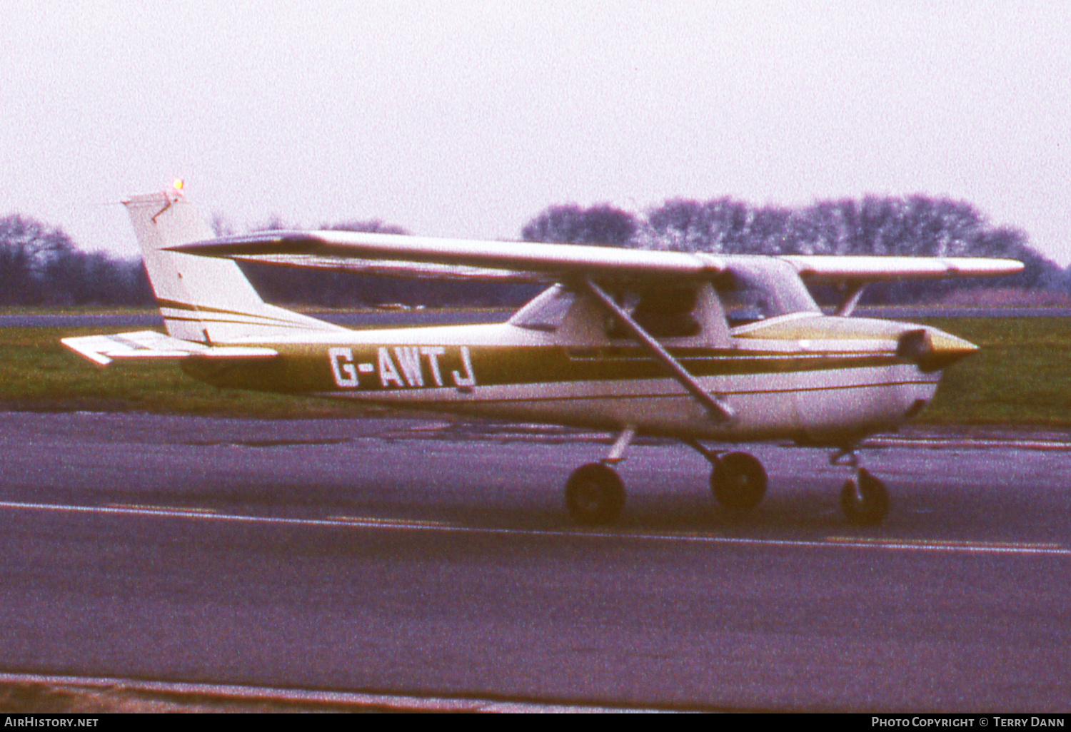 Aircraft Photo of G-AWTJ | Reims F150J | AirHistory.net #828529