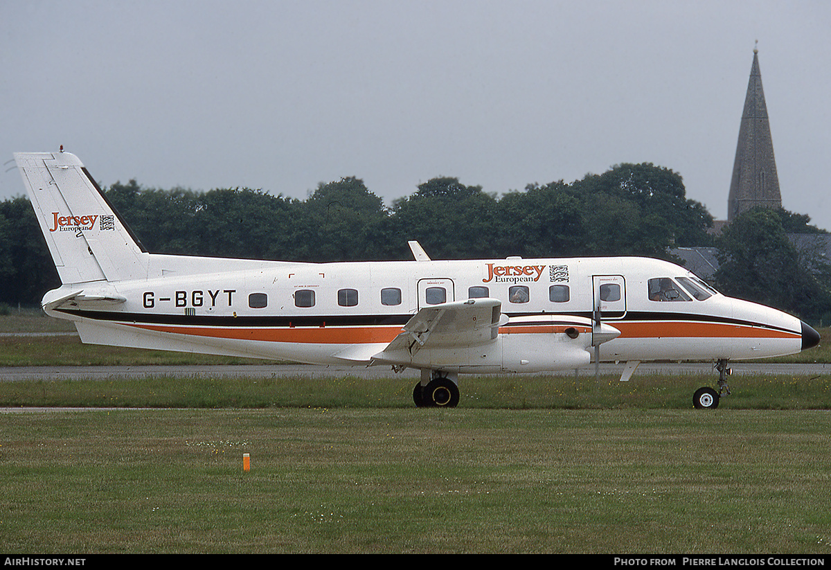 Aircraft Photo of G-BGYT | Embraer EMB-110P1 Bandeirante | Jersey European Airways | AirHistory.net #828545