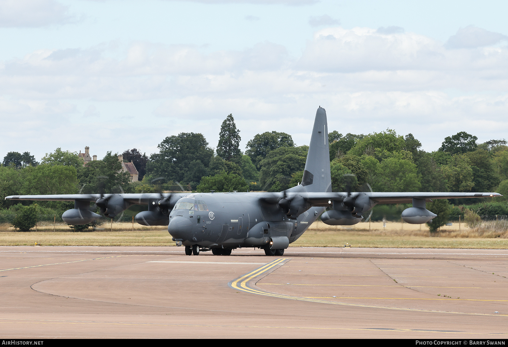Aircraft Photo of 20-5937 / 05937 | Lockheed Martin MC-130J Commando II | USA - Air Force | AirHistory.net #828596