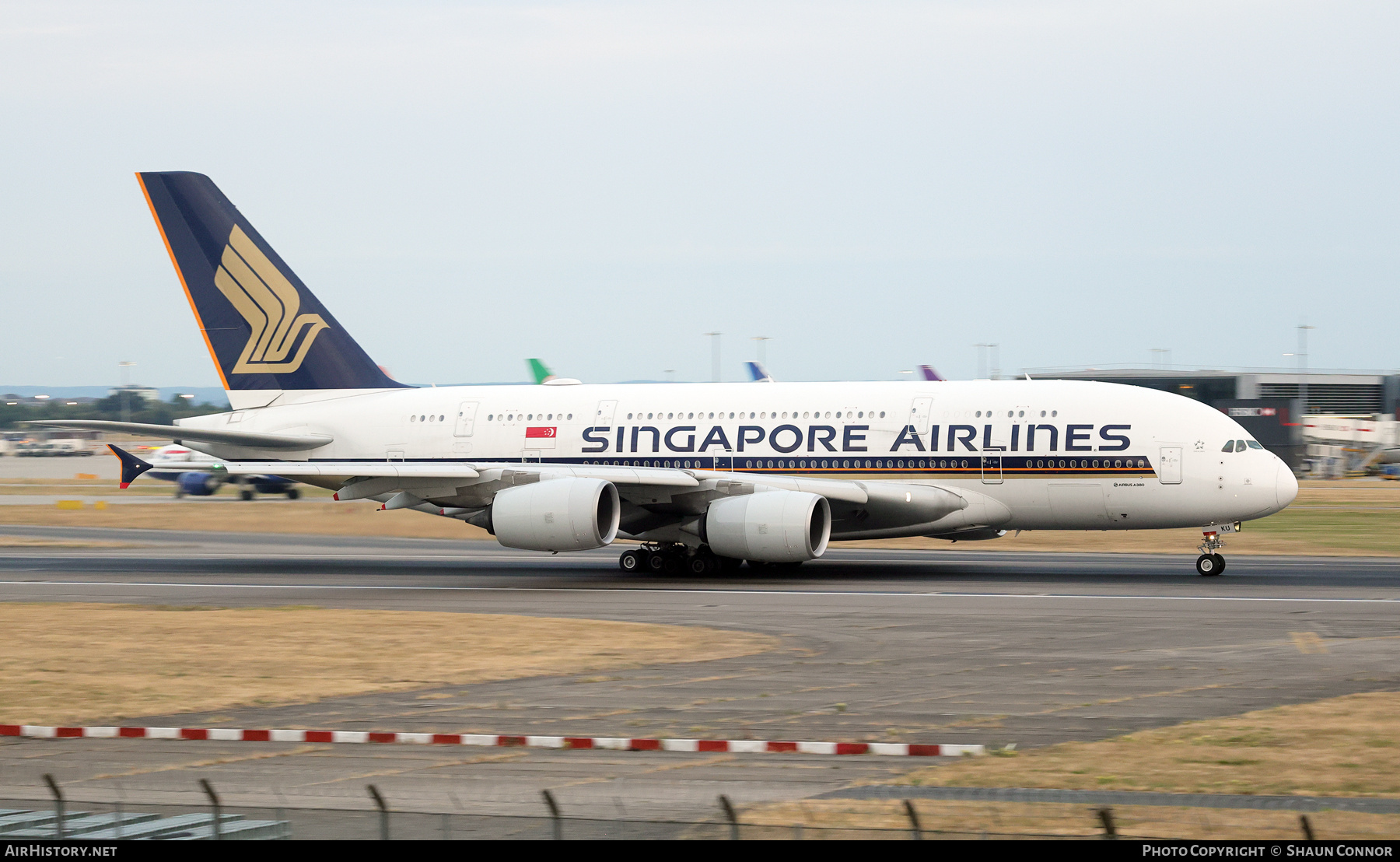Aircraft Photo of 9V-SKU | Airbus A380-841 | Singapore Airlines | AirHistory.net #828599