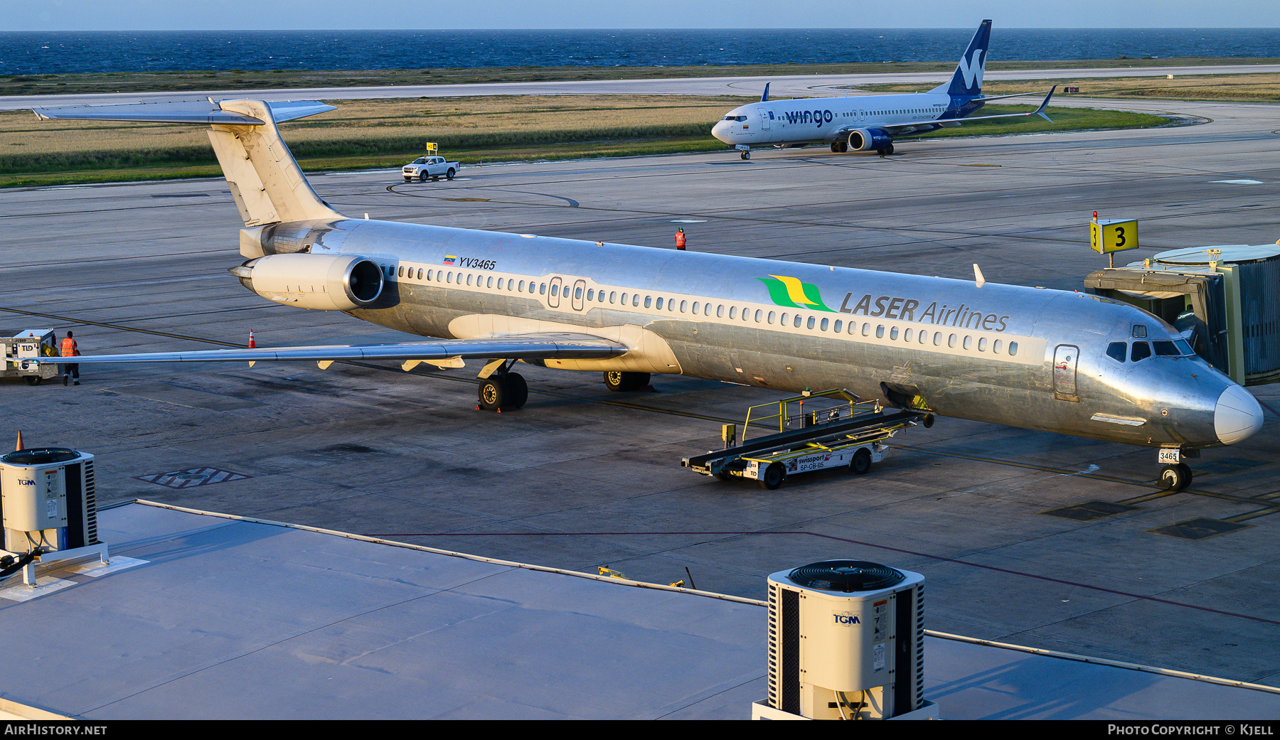 Aircraft Photo of YV3465 | McDonnell Douglas MD-83 (DC-9-83) | LASER Airlines - Líneas Aéreas de Servicio Ejecutivo Regional | AirHistory.net #828607