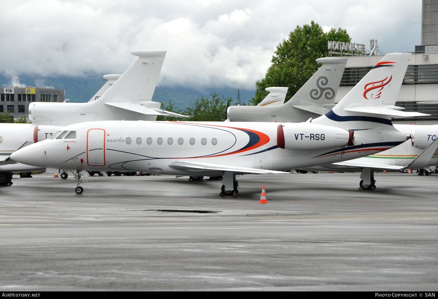 Aircraft Photo of VT-RSG | Dassault Falcon 2000EX | Saarthi Airways | AirHistory.net #828622