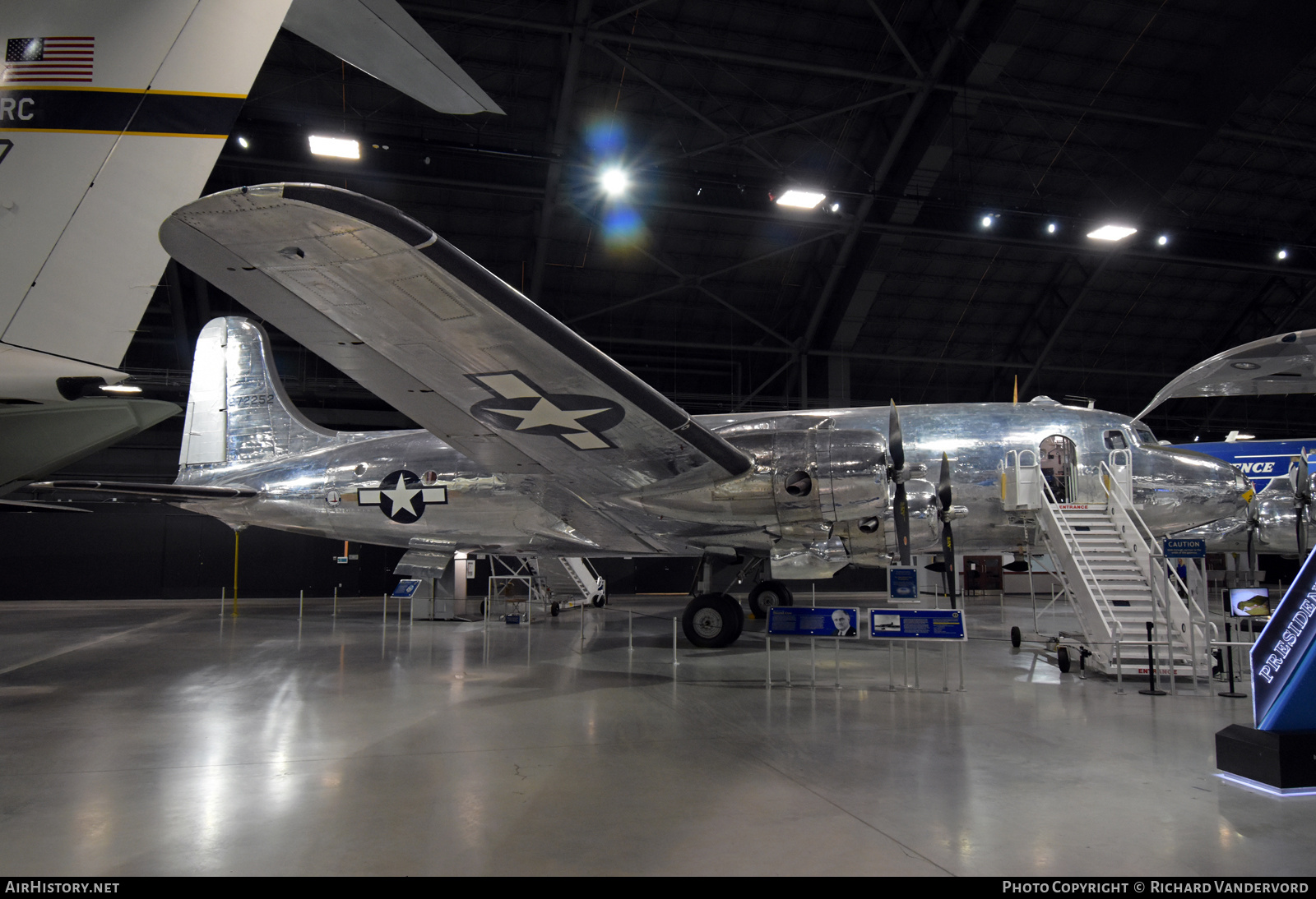 Aircraft Photo of 42-72252 / 272252 | Douglas VC-54C Skymaster | USA - Air Force | AirHistory.net #828662