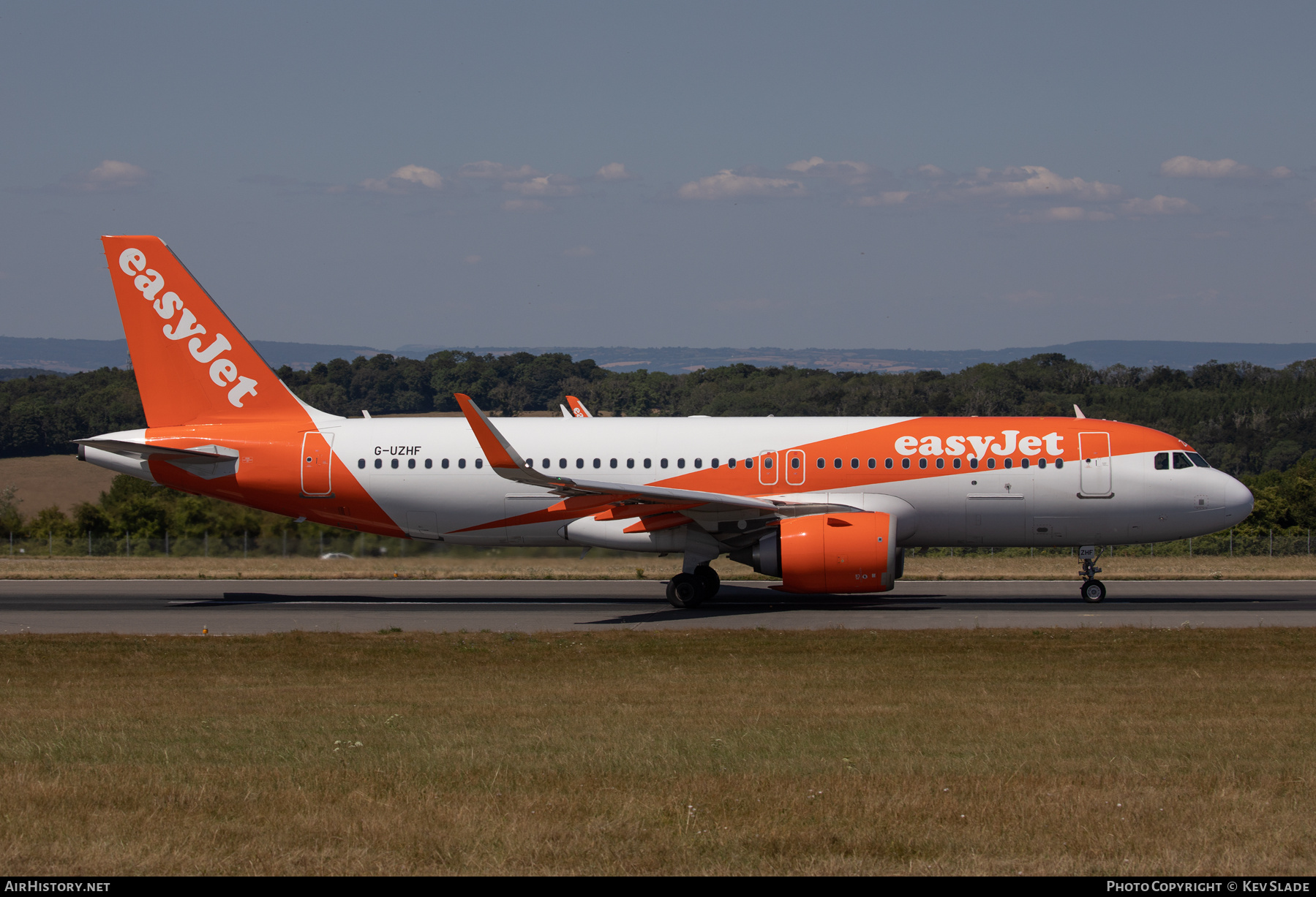 Aircraft Photo of G-UZHF | Airbus A320-251N | EasyJet | AirHistory.net #828785