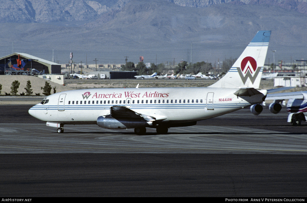 Aircraft Photo of N144AW | Boeing 737-222 | America West Airlines | AirHistory.net #828786