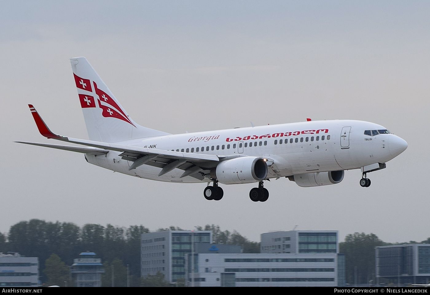 Aircraft Photo of 4L-NIK | Boeing 737-783 | Georgian Airways | AirHistory.net #828810