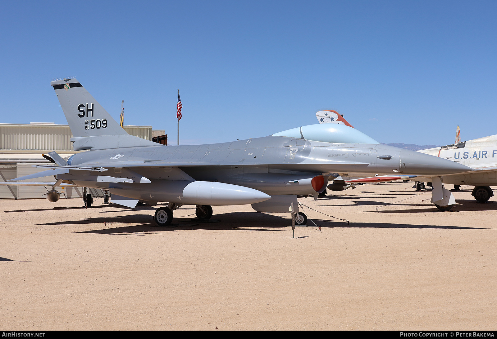 Aircraft Photo of 80-0509 / AF80-509 | General Dynamics F-16A Fighting Falcon | USA - Air Force | AirHistory.net #828820