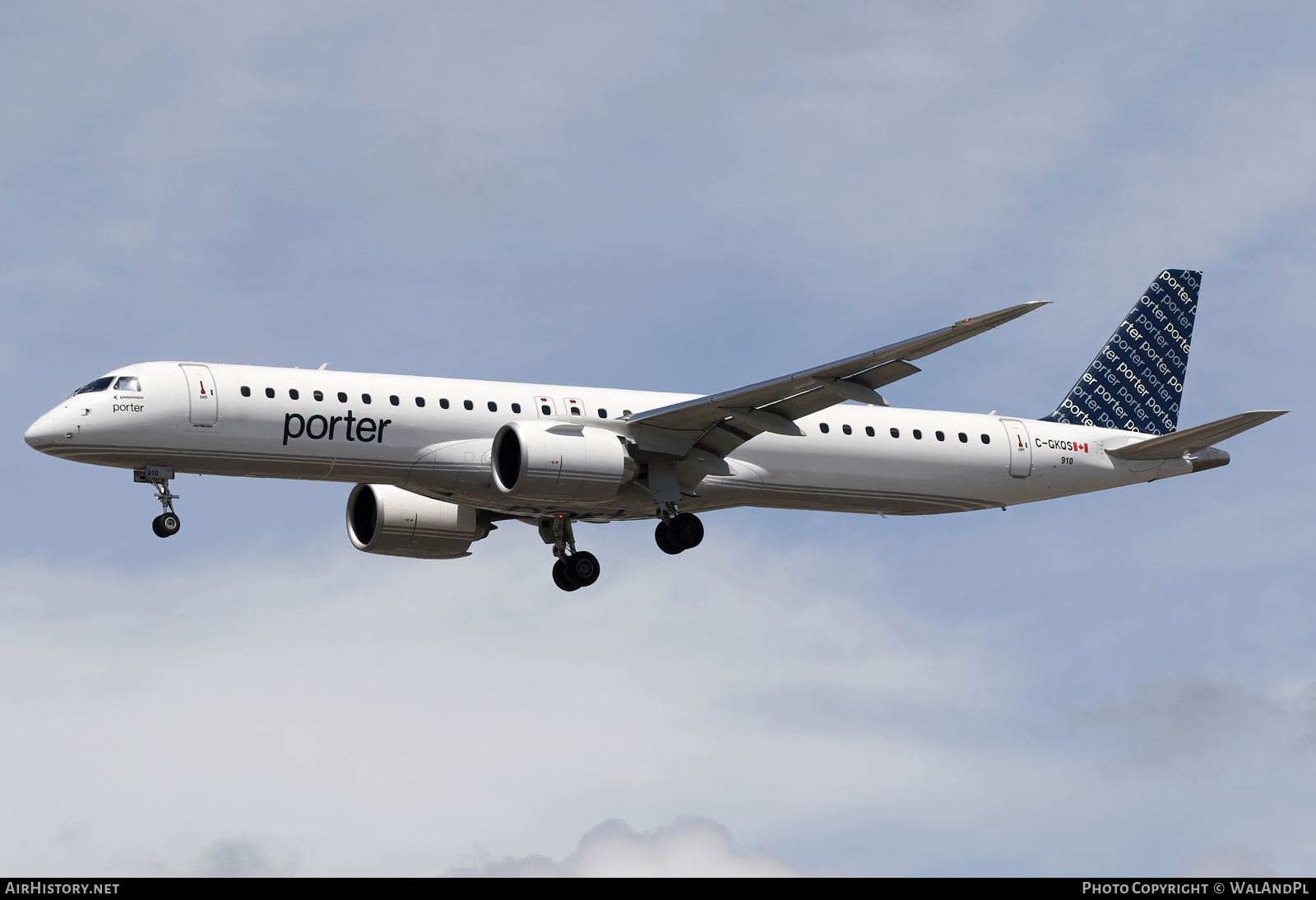 Aircraft Photo of C-GKQS | Embraer 195-E2 (ERJ-190-400) | Porter Airlines | AirHistory.net #828864