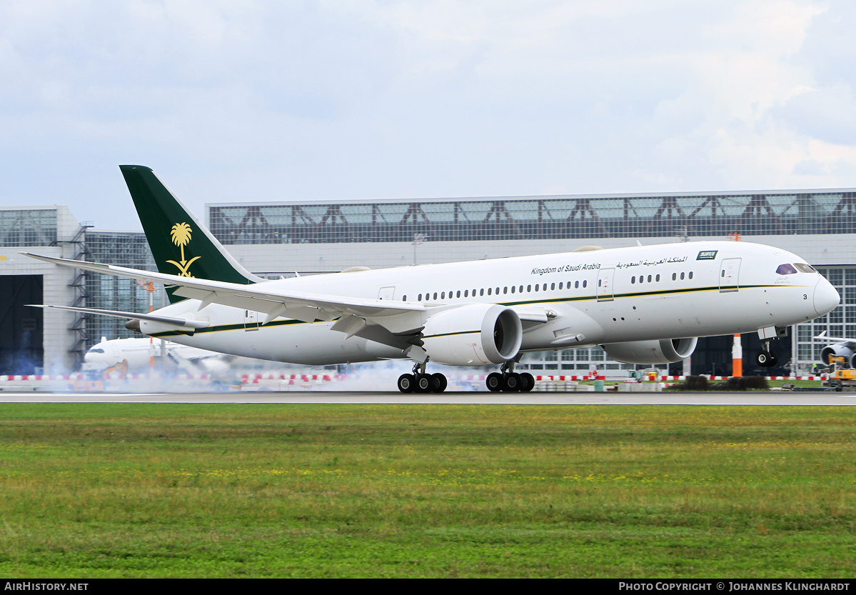 Aircraft Photo of HZ-HM3 | Boeing 787-8 BBJ | Kingdom of Saudi Arabia | AirHistory.net #828913