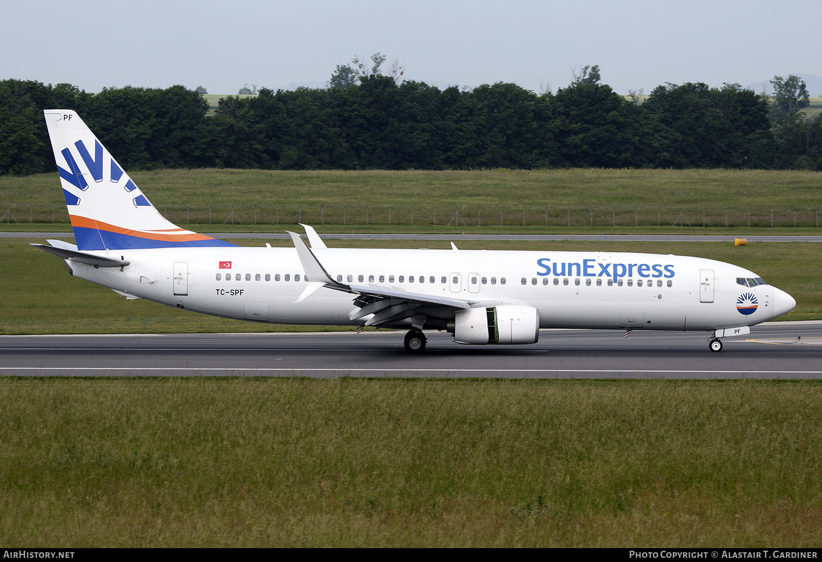 Aircraft Photo of TC-SPF | Boeing 737-8K5 | SunExpress | AirHistory.net #829010
