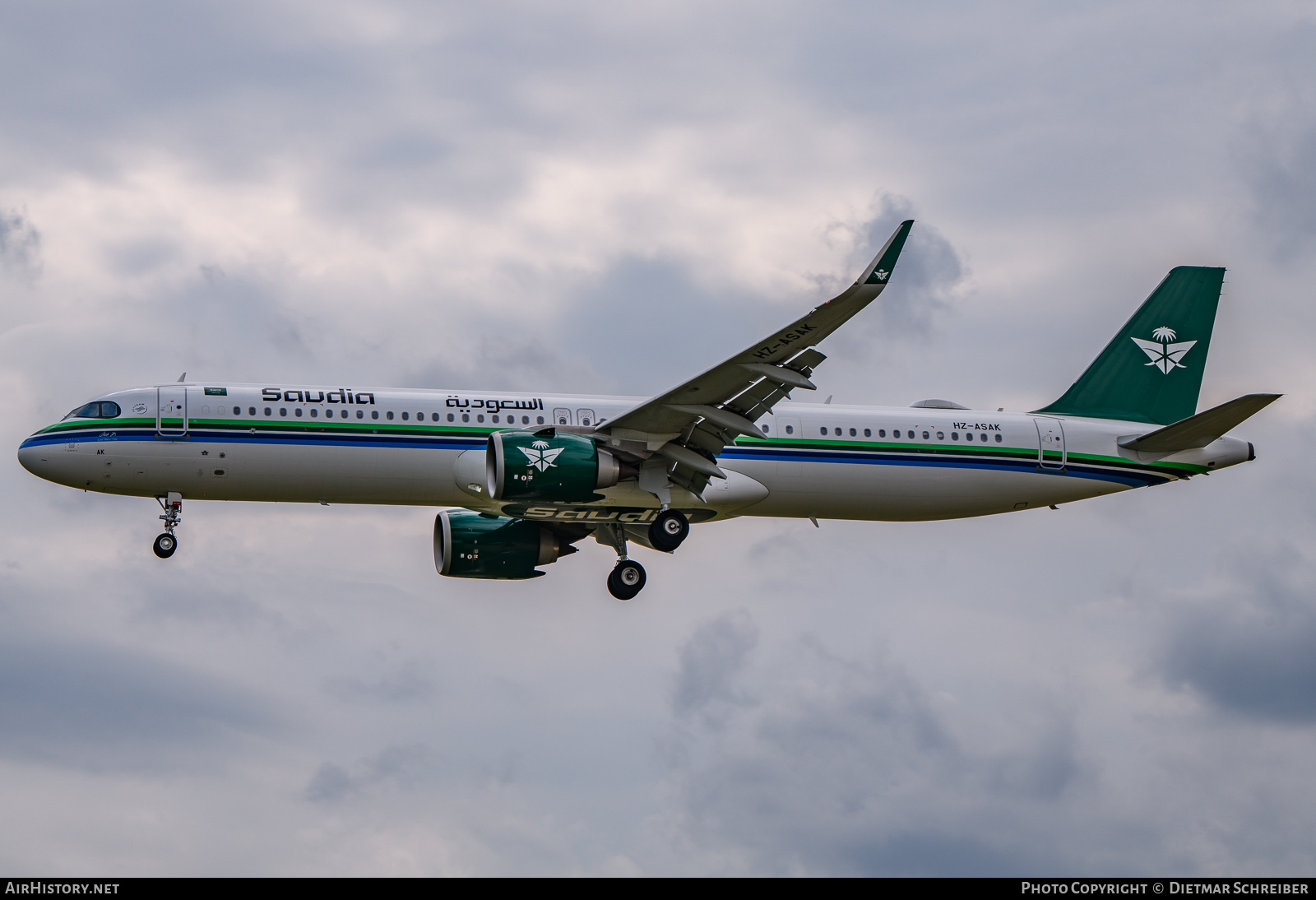 Aircraft Photo of HZ-ASAK | Airbus A320-251NX | Saudia - Saudi Arabian Airlines | AirHistory.net #829051