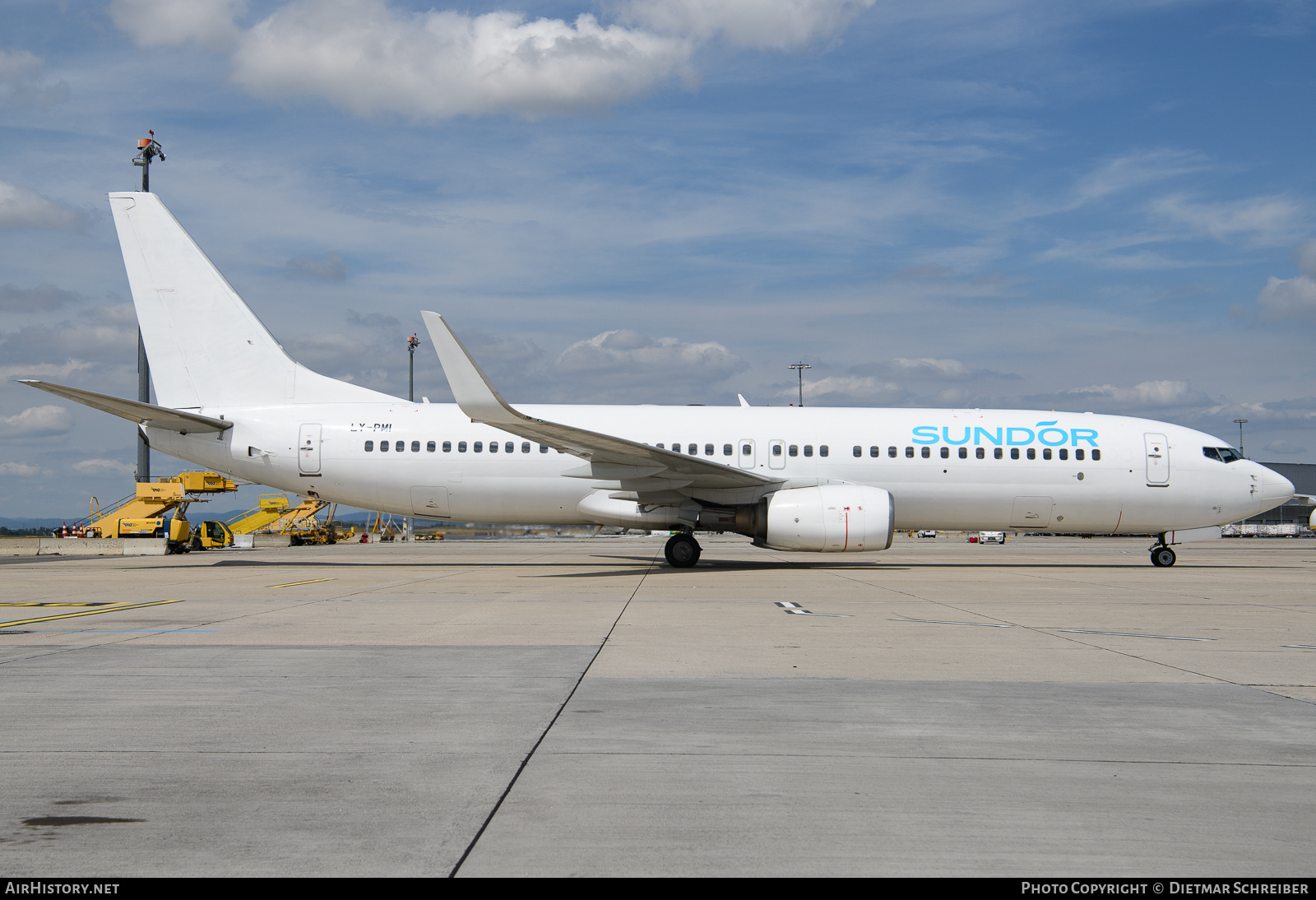 Aircraft Photo of LY-PMI | Boeing 737-800 | Sun d'Or International Airlines | AirHistory.net #829069