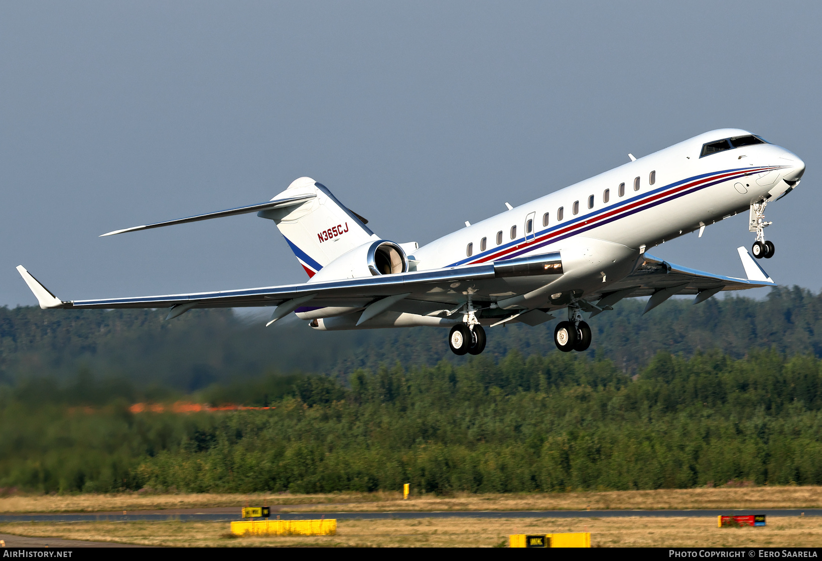 Aircraft Photo of N365CJ | Bombardier Global Express (BD-700-1A10) | AirHistory.net #829111