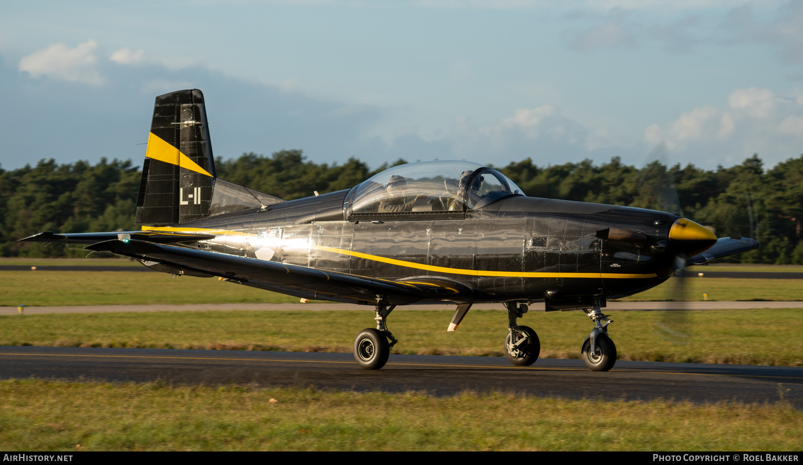 Aircraft Photo of L-11 | Pilatus PC-7 | Netherlands - Air Force | AirHistory.net #829135