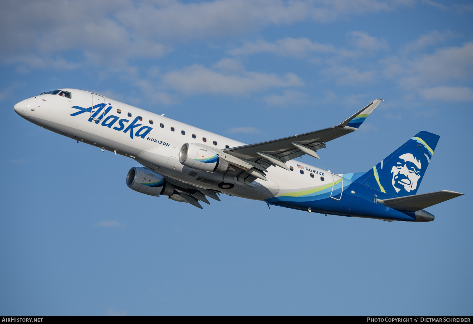 Aircraft Photo of N649QX | Embraer 175LR (ERJ-170-200LR) | Alaska Airlines | AirHistory.net #829239