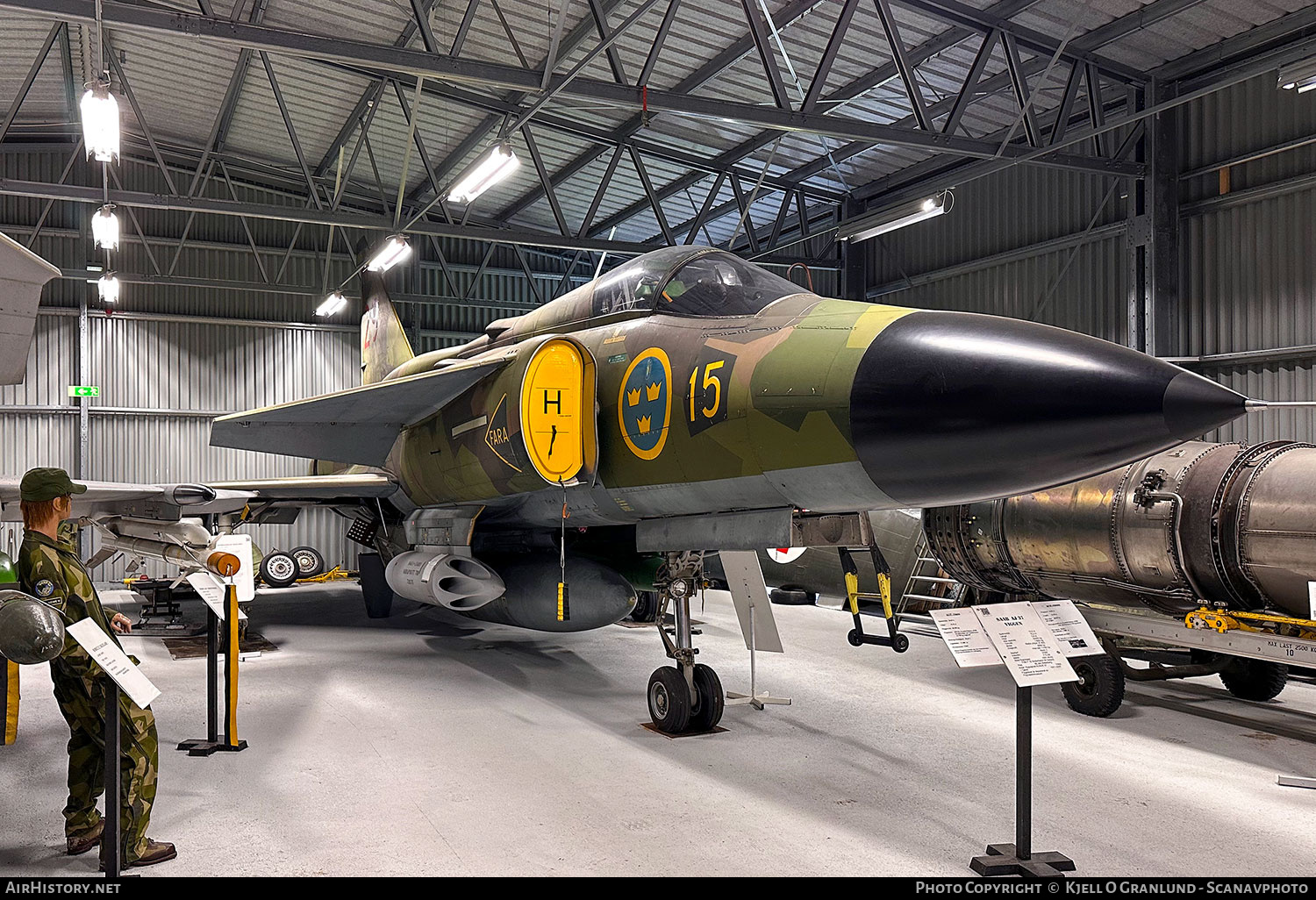 Aircraft Photo of 37097 | Saab AJS 37 Viggen | Sweden - Air Force | AirHistory.net #829255
