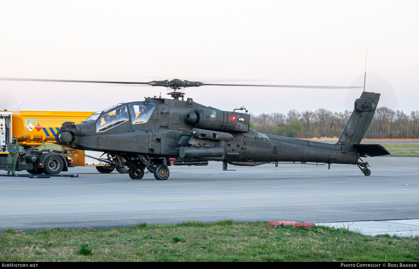Aircraft Photo of Q-01 | Boeing AH-64DN Apache | Netherlands - Air Force | AirHistory.net #829309