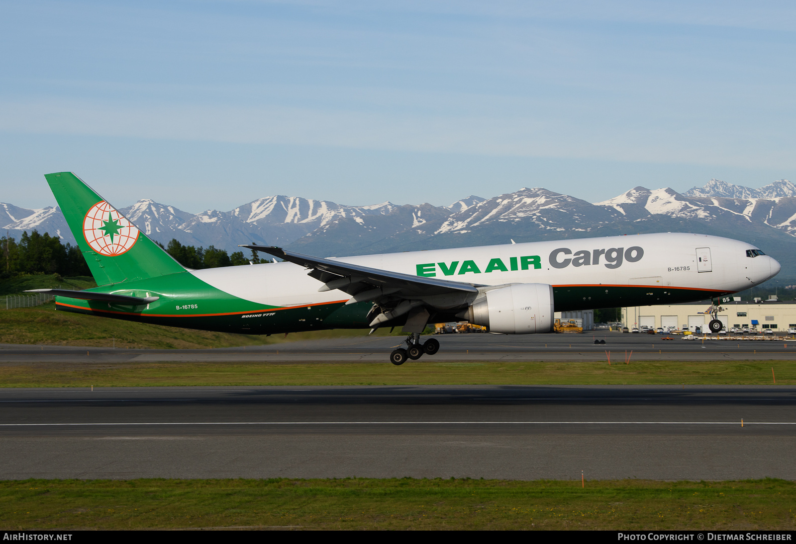 Aircraft Photo of B-16785 | Boeing 777-F | EVA Air Cargo | AirHistory.net #829534