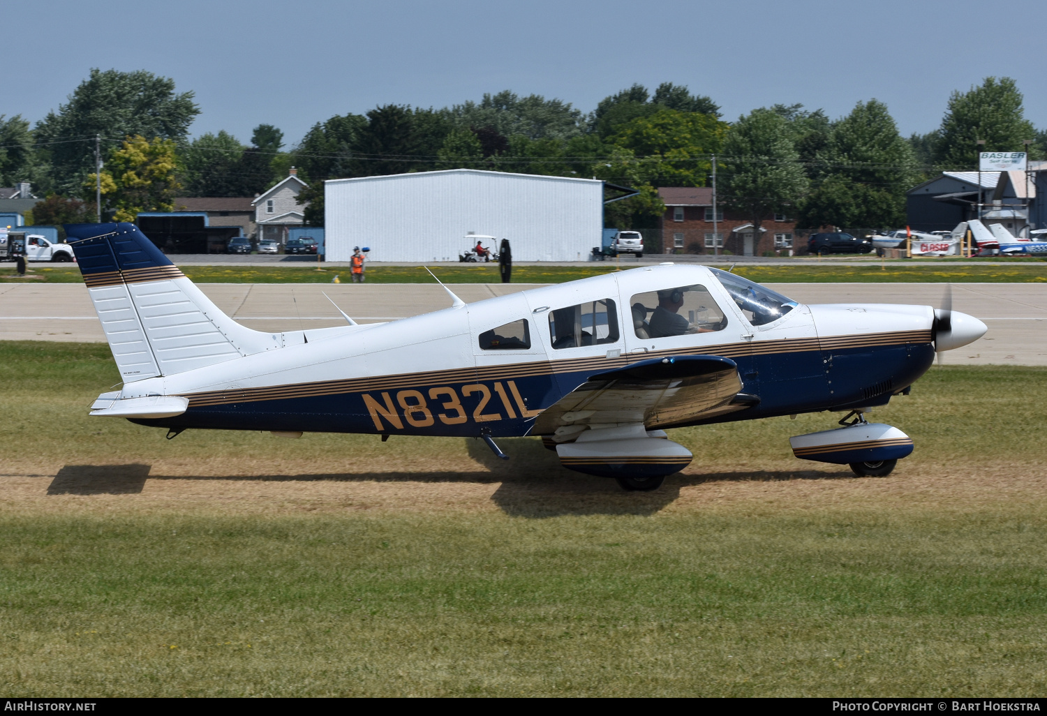 Aircraft Photo of N8321L | Piper PA-28-181 Archer | AirHistory.net #829569