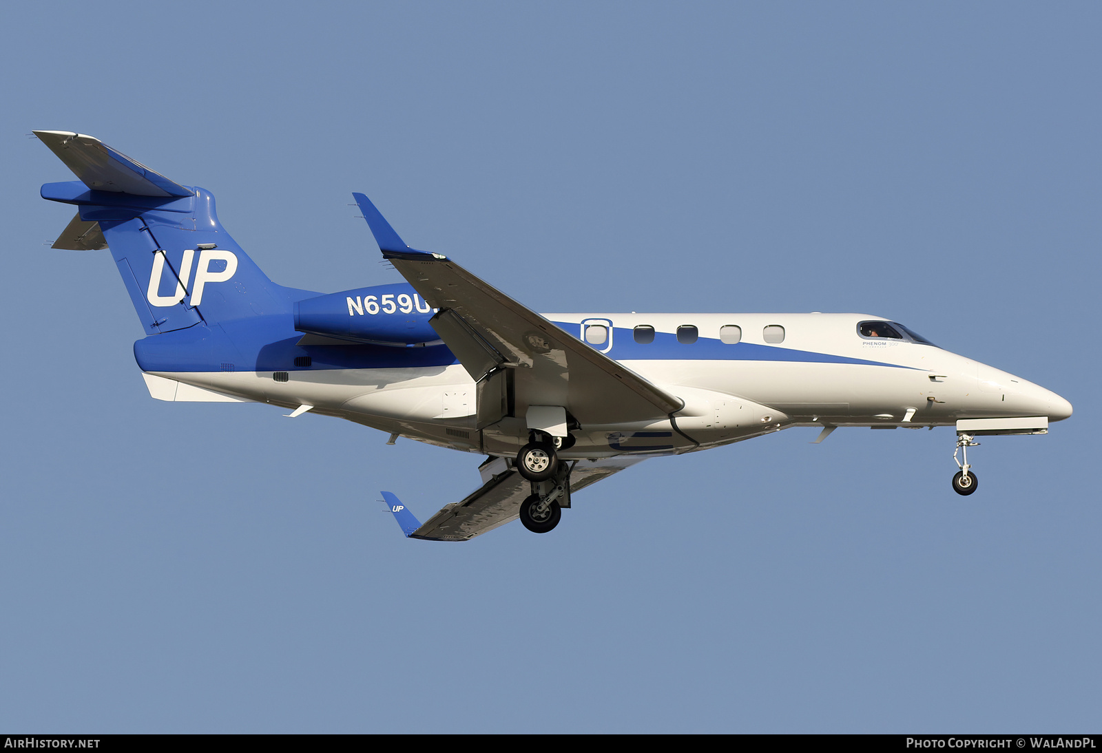 Aircraft Photo of N659UP | Embraer EMB-505 Phenom 300 | Wheels Up | AirHistory.net #829606
