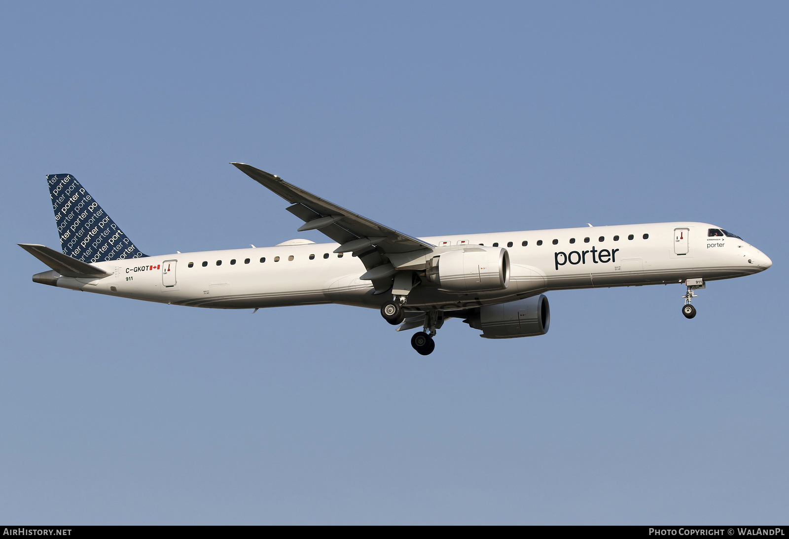 Aircraft Photo of C-GKQT | Embraer 195-E2 (ERJ-190-400) | Porter Airlines | AirHistory.net #829616