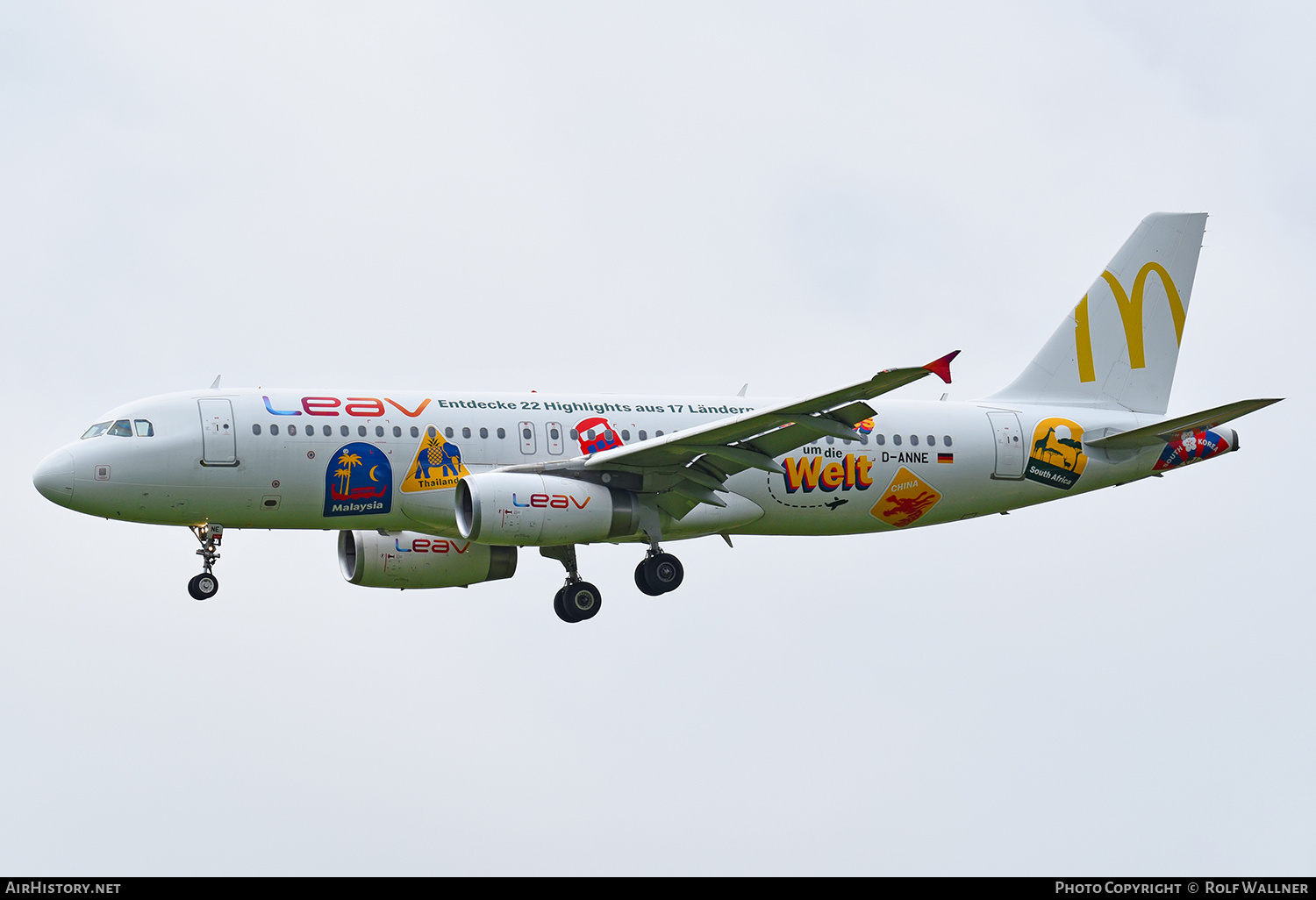 Aircraft Photo of D-ANNE | Airbus A320-232 | Leav Aviation | AirHistory.net #829645