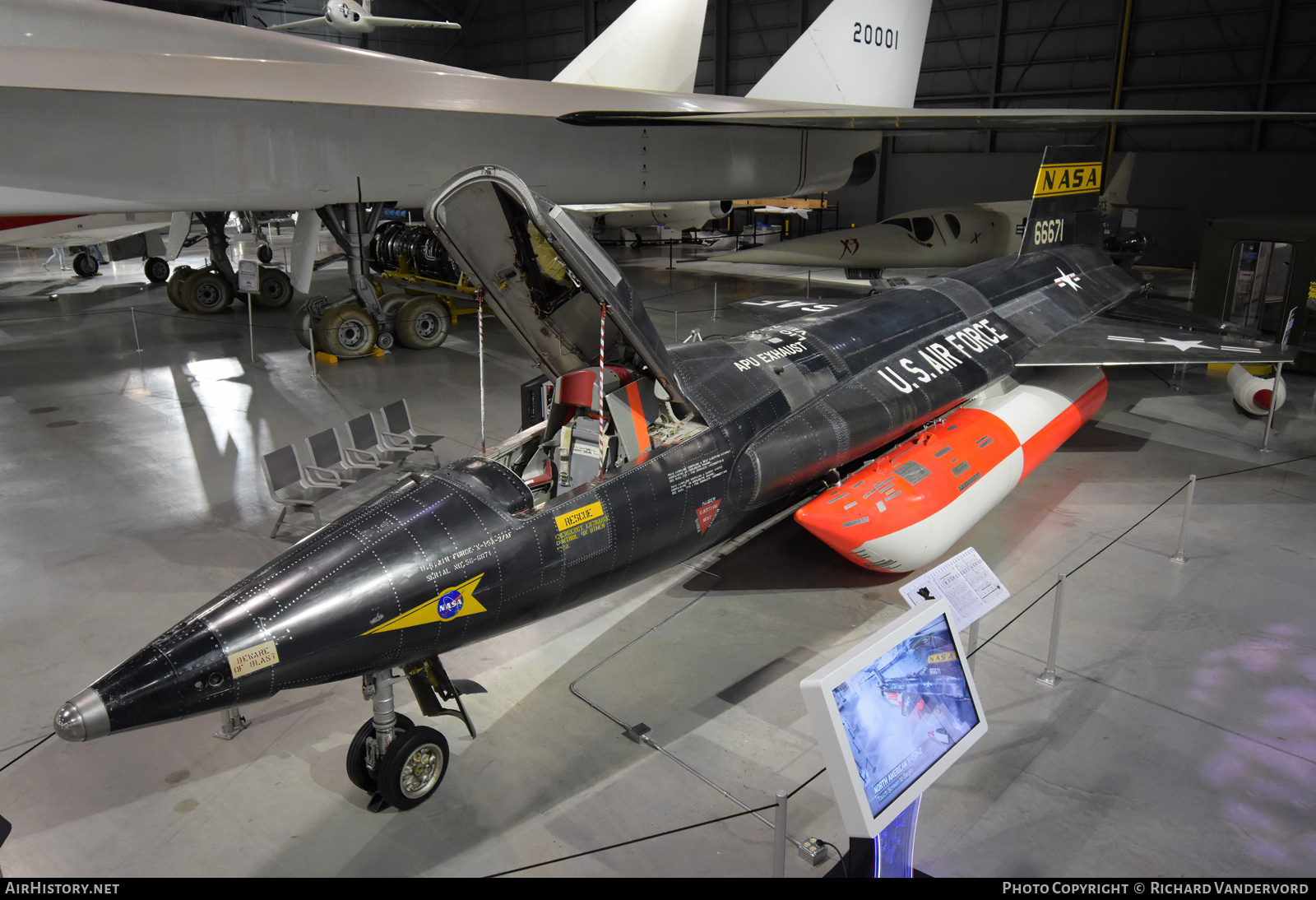 Aircraft Photo of 56-6671 / 66671 | North American X-15A-2 | USA - Air Force | AirHistory.net #829676