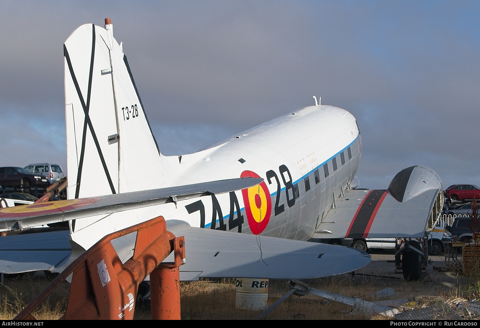 Aircraft Photo of T.3-28 | Douglas C-47A Skytrain | AirHistory.net #829678